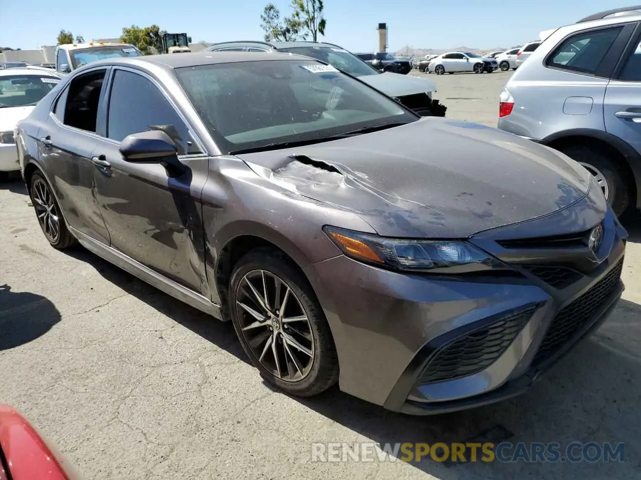 4 Photograph of a damaged car 4T1G11AK9MU409142 TOYOTA CAMRY 2021