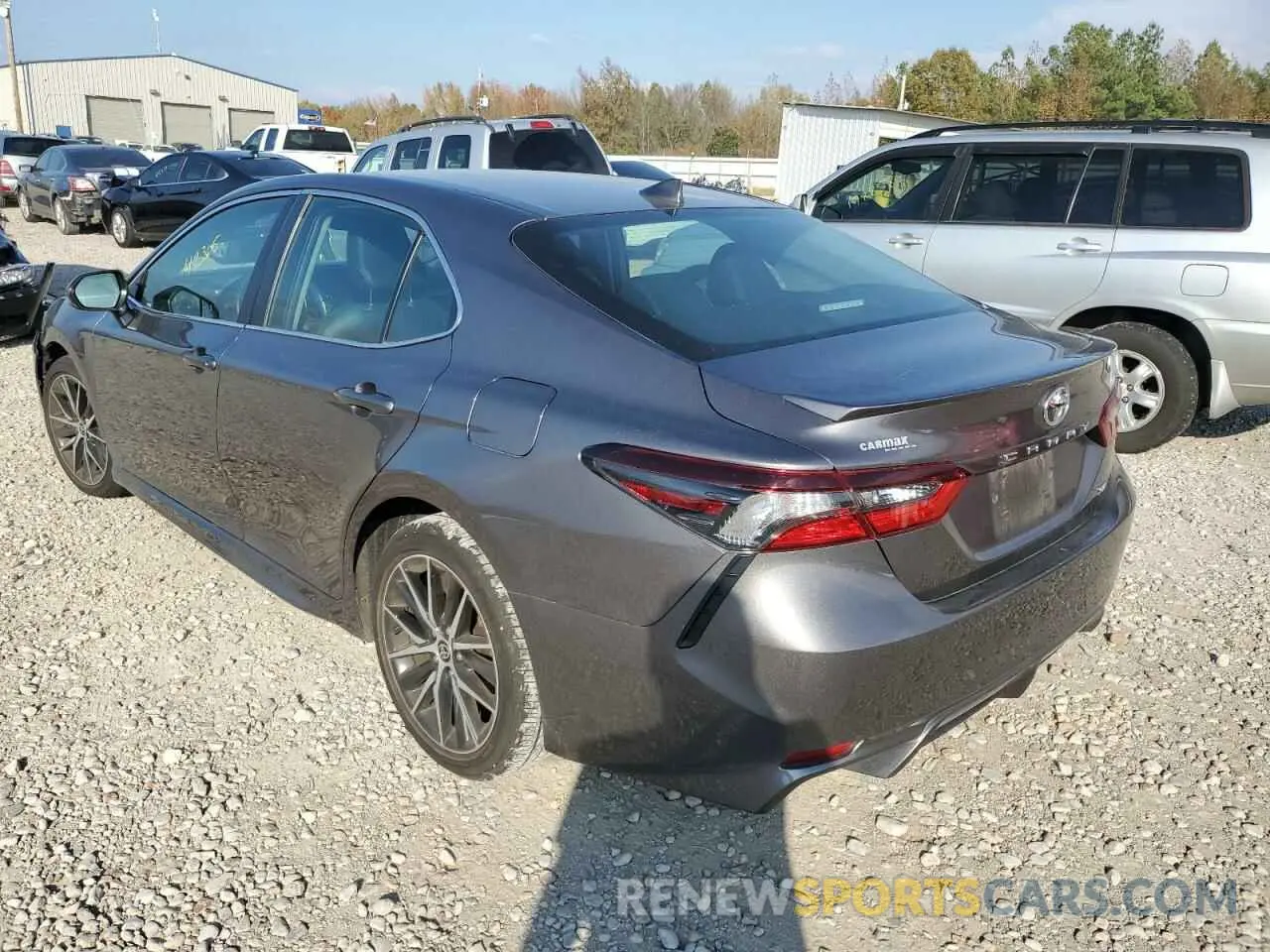 3 Фотография поврежденного автомобиля 4T1G11AK9MU432503 TOYOTA CAMRY 2021