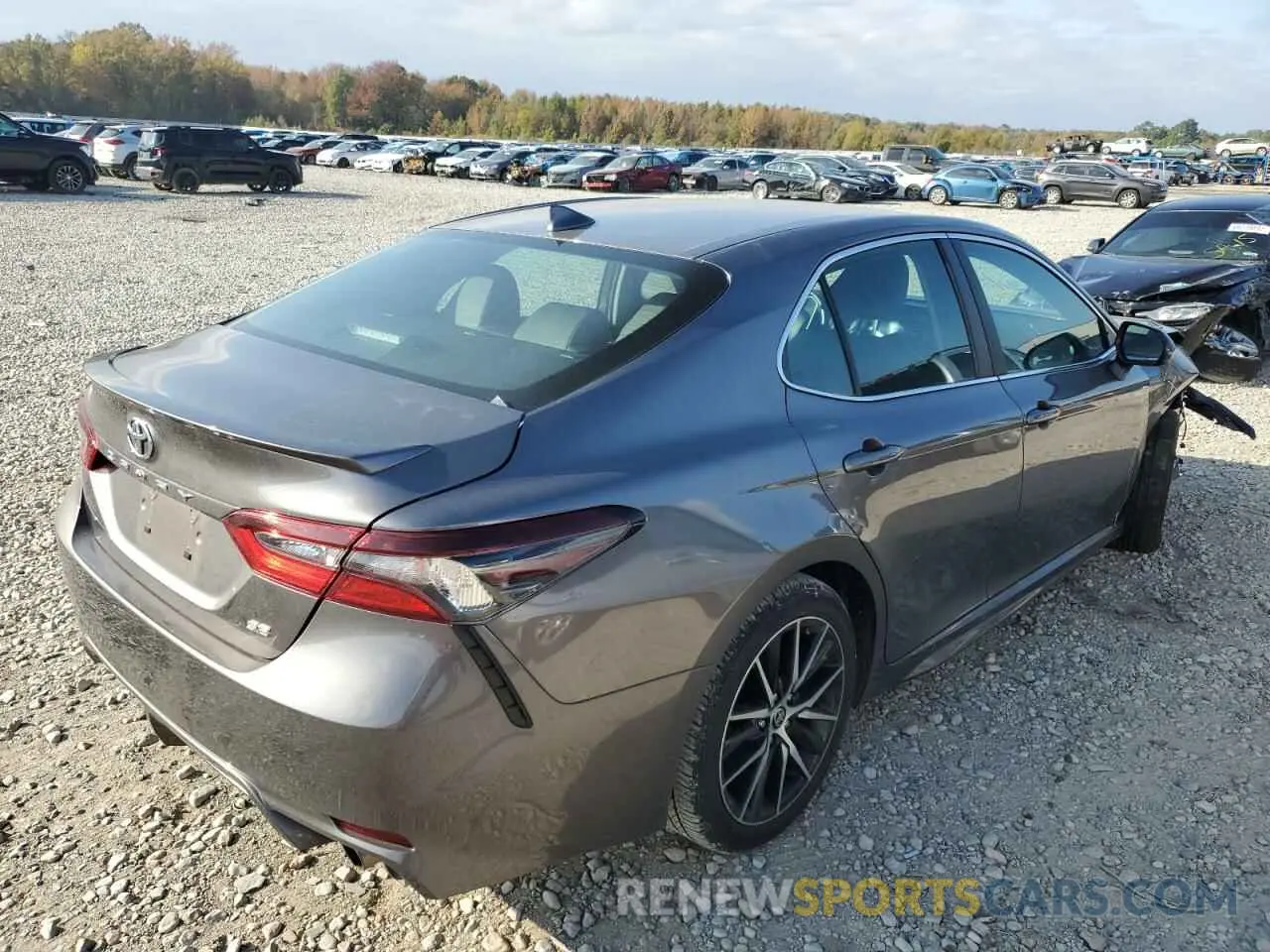 4 Фотография поврежденного автомобиля 4T1G11AK9MU432503 TOYOTA CAMRY 2021