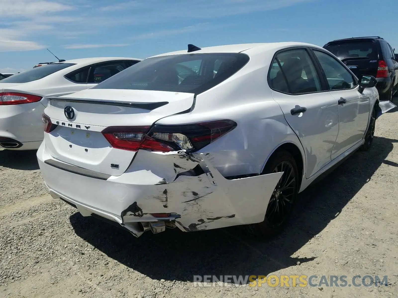 4 Photograph of a damaged car 4T1G11AK9MU447437 TOYOTA CAMRY 2021