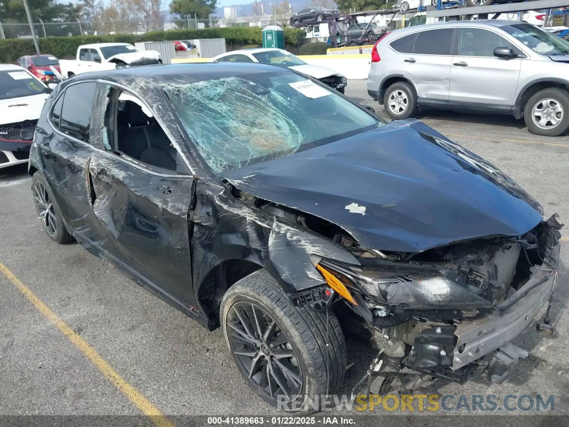 6 Photograph of a damaged car 4T1G11AK9MU463783 TOYOTA CAMRY 2021