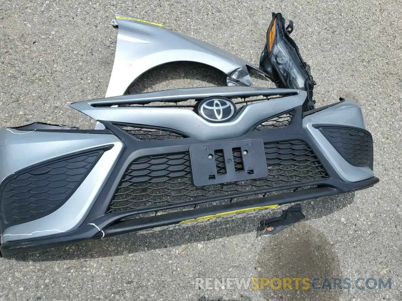 12 Фотография поврежденного автомобиля 4T1G11AK9MU515767 TOYOTA CAMRY 2021