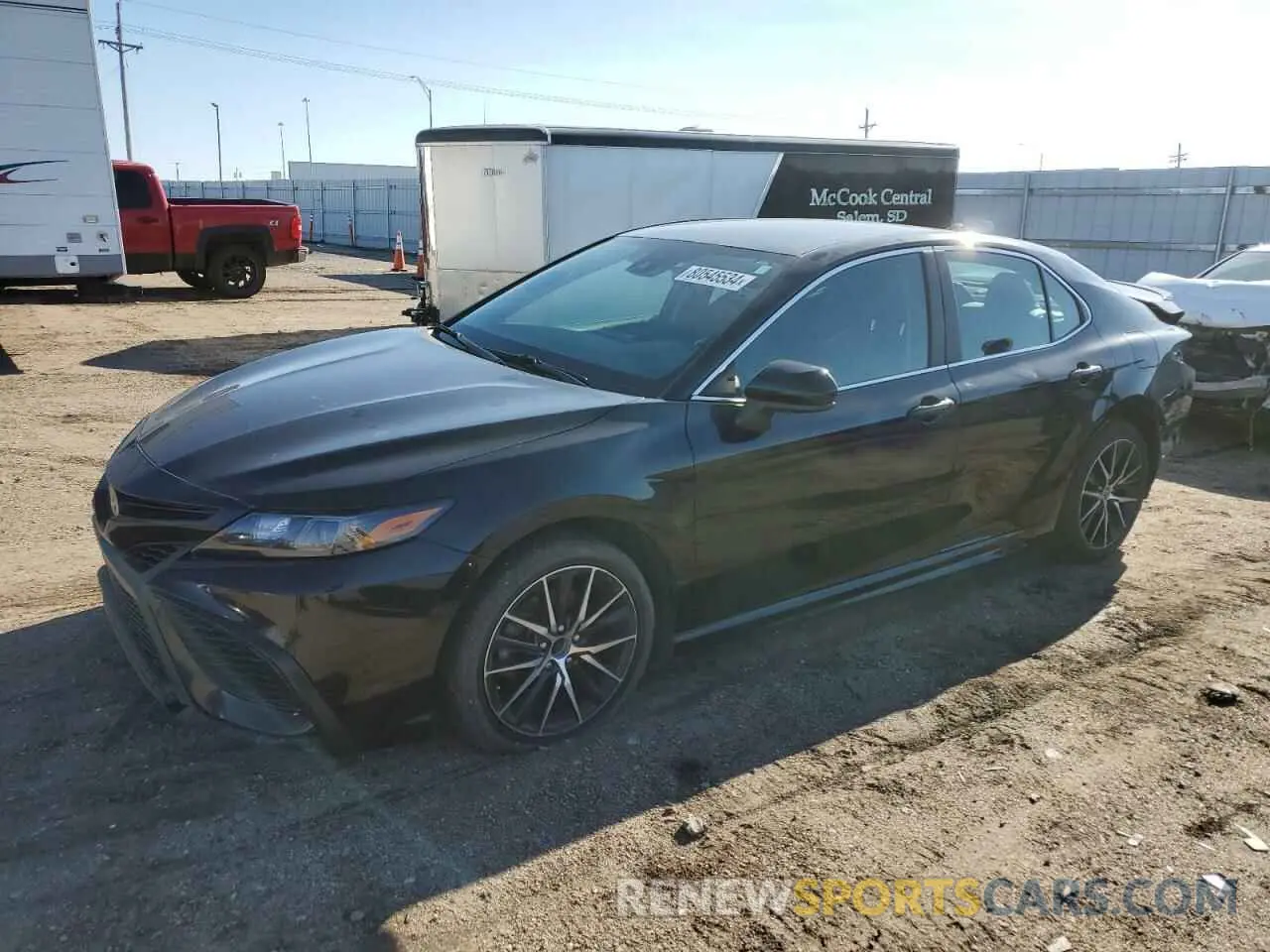 1 Photograph of a damaged car 4T1G11AK9MU520354 TOYOTA CAMRY 2021