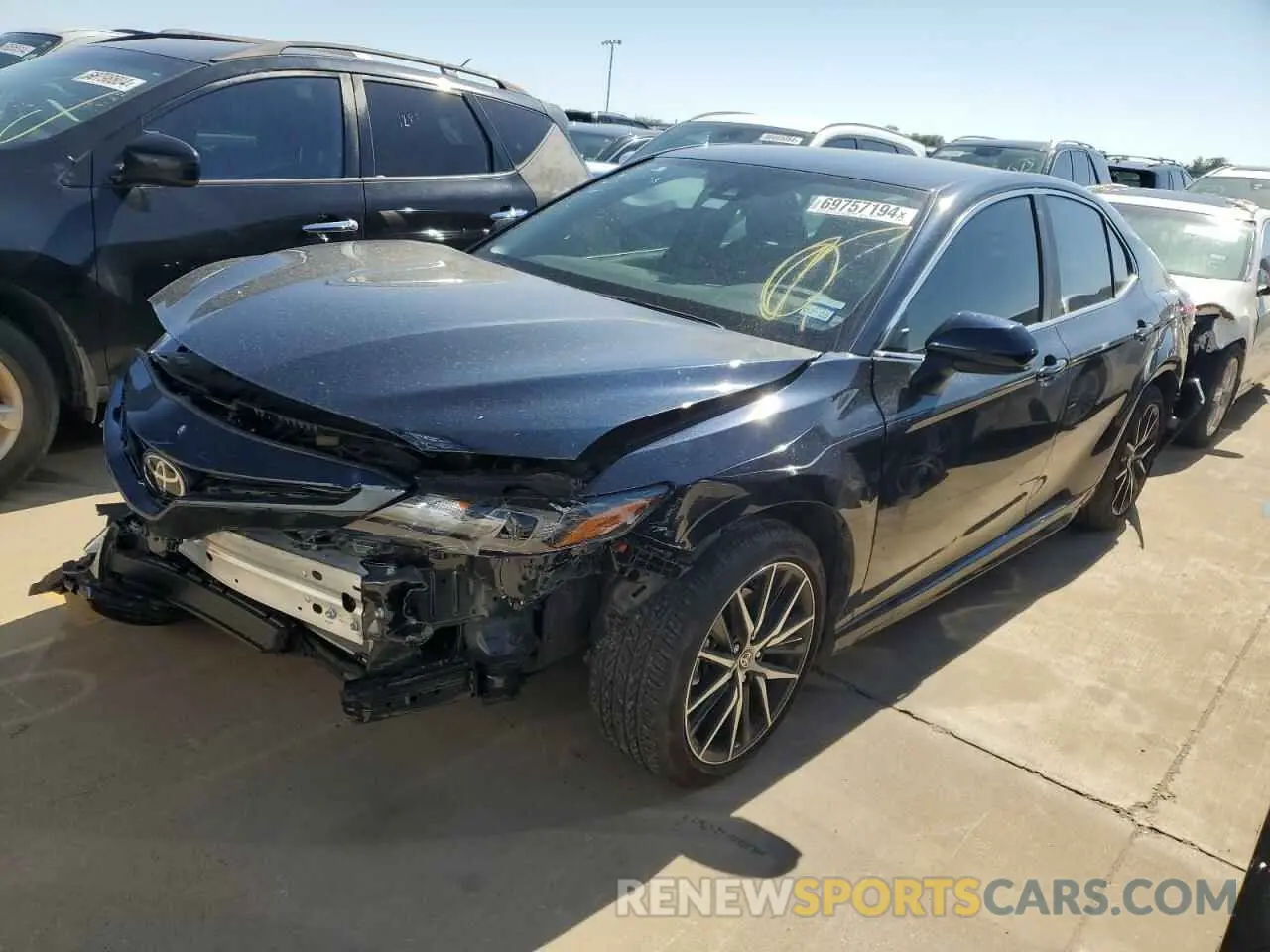 1 Photograph of a damaged car 4T1G11AK9MU540569 TOYOTA CAMRY 2021