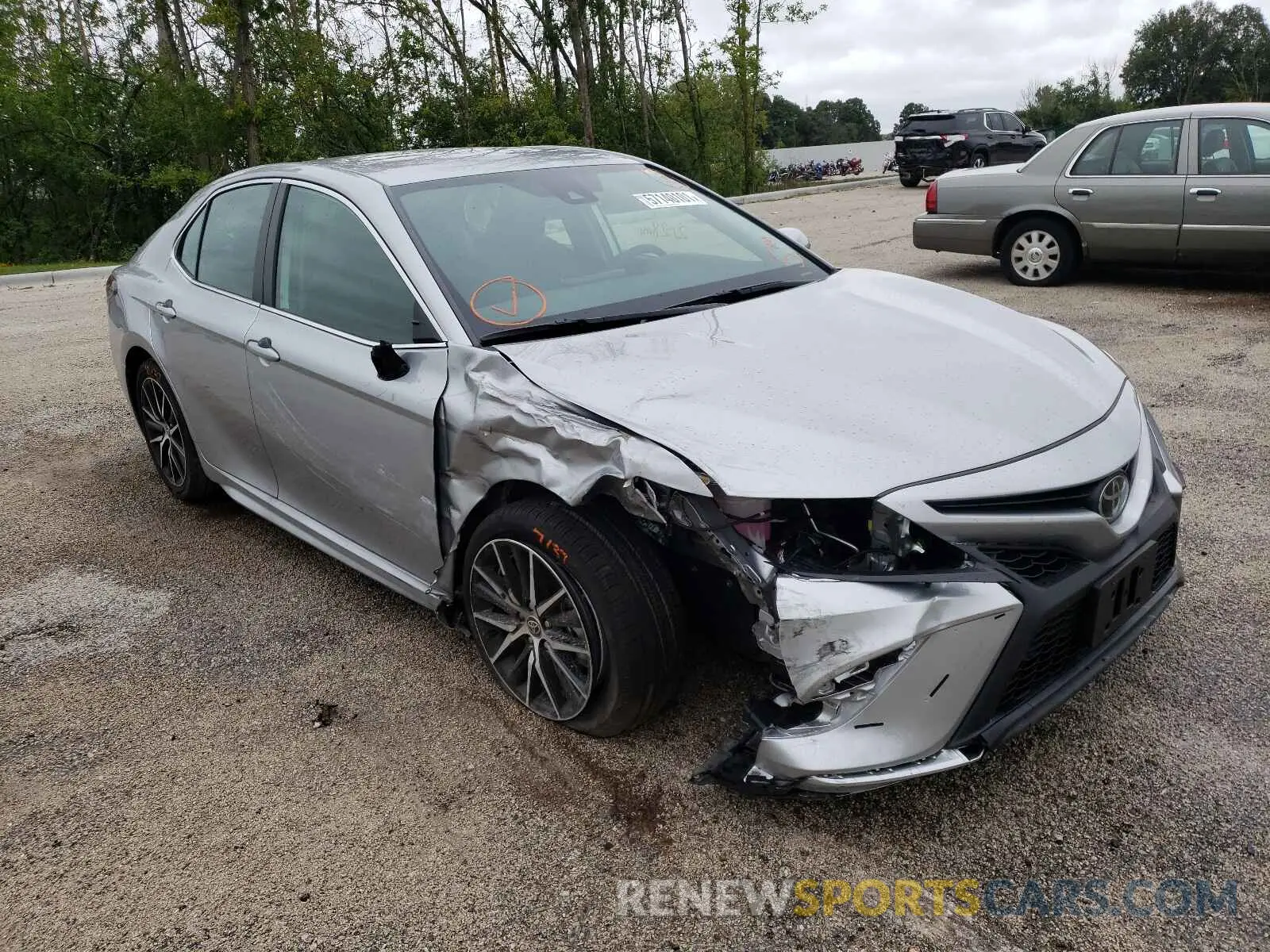 1 Фотография поврежденного автомобиля 4T1G11AK9MU613178 TOYOTA CAMRY 2021