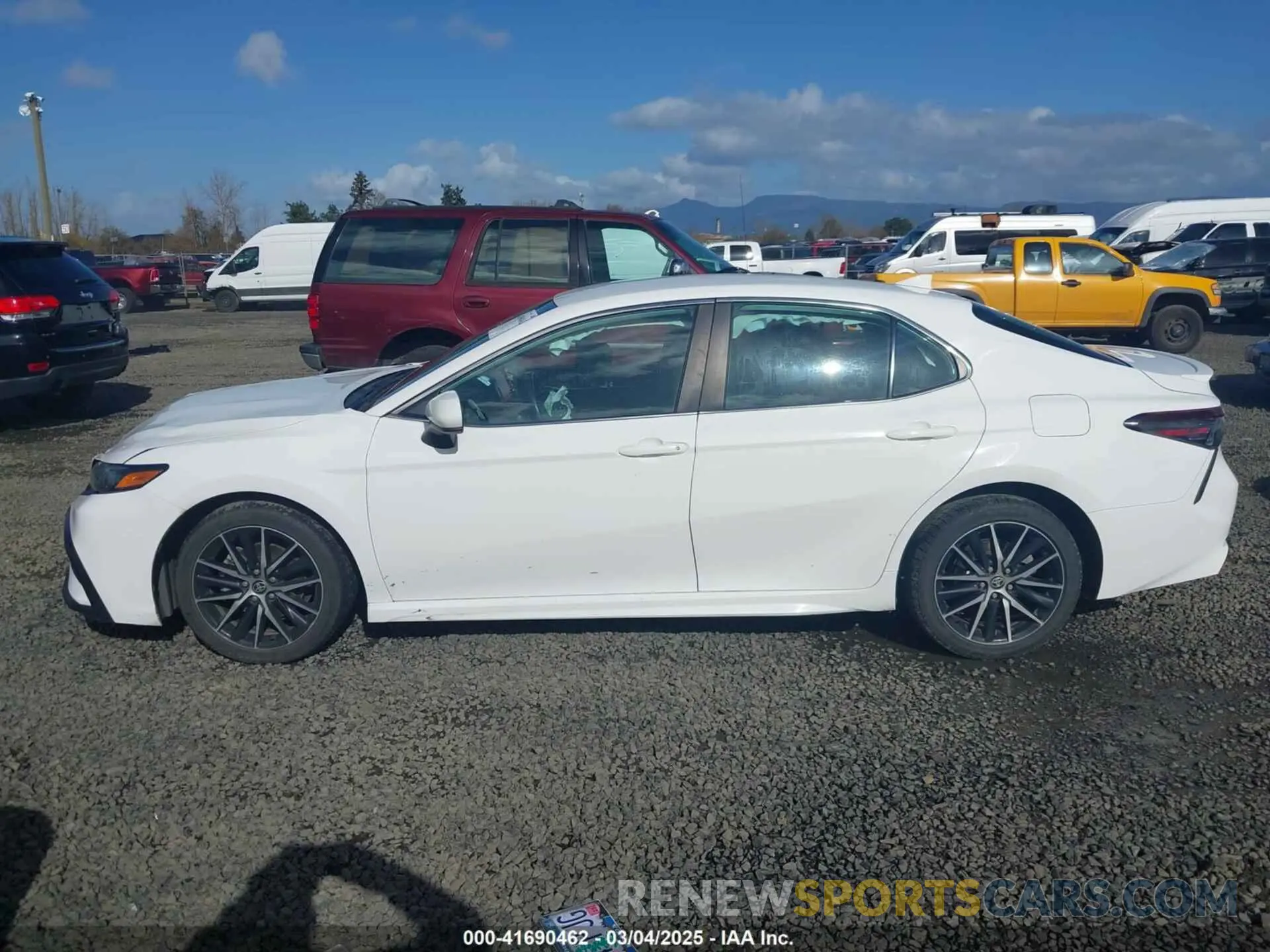 14 Фотография поврежденного автомобиля 4T1G11AKXMU414513 TOYOTA CAMRY 2021