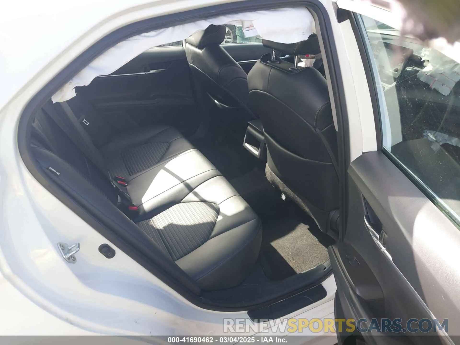 8 Фотография поврежденного автомобиля 4T1G11AKXMU414513 TOYOTA CAMRY 2021