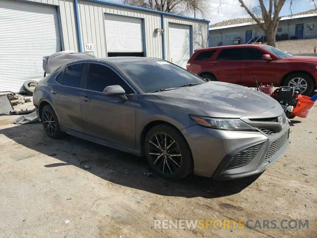 4 Photograph of a damaged car 4T1G11AKXMU427228 TOYOTA CAMRY 2021