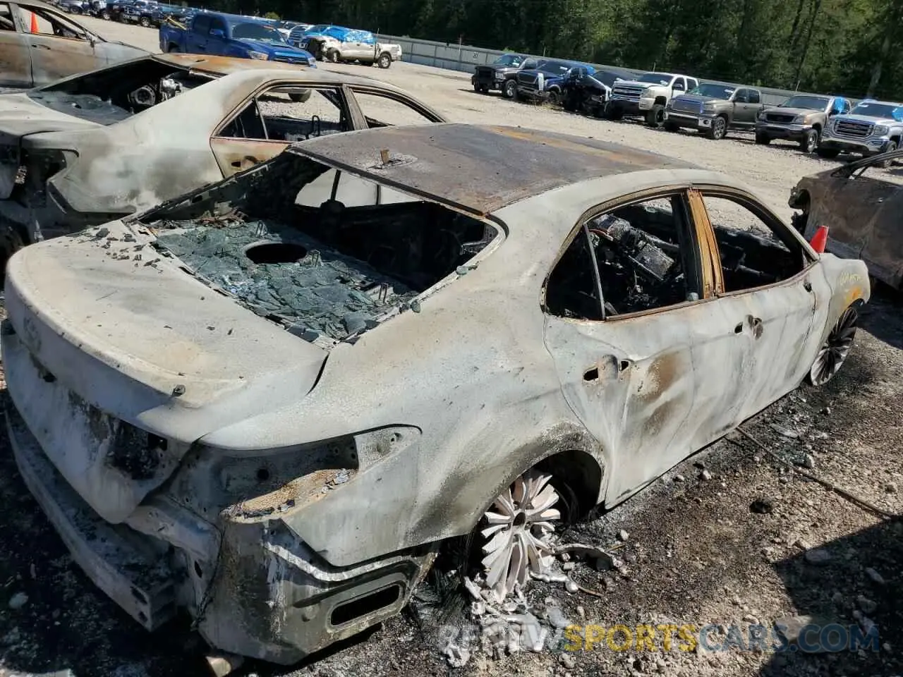 3 Photograph of a damaged car 4T1G11AKXMU428086 TOYOTA CAMRY 2021