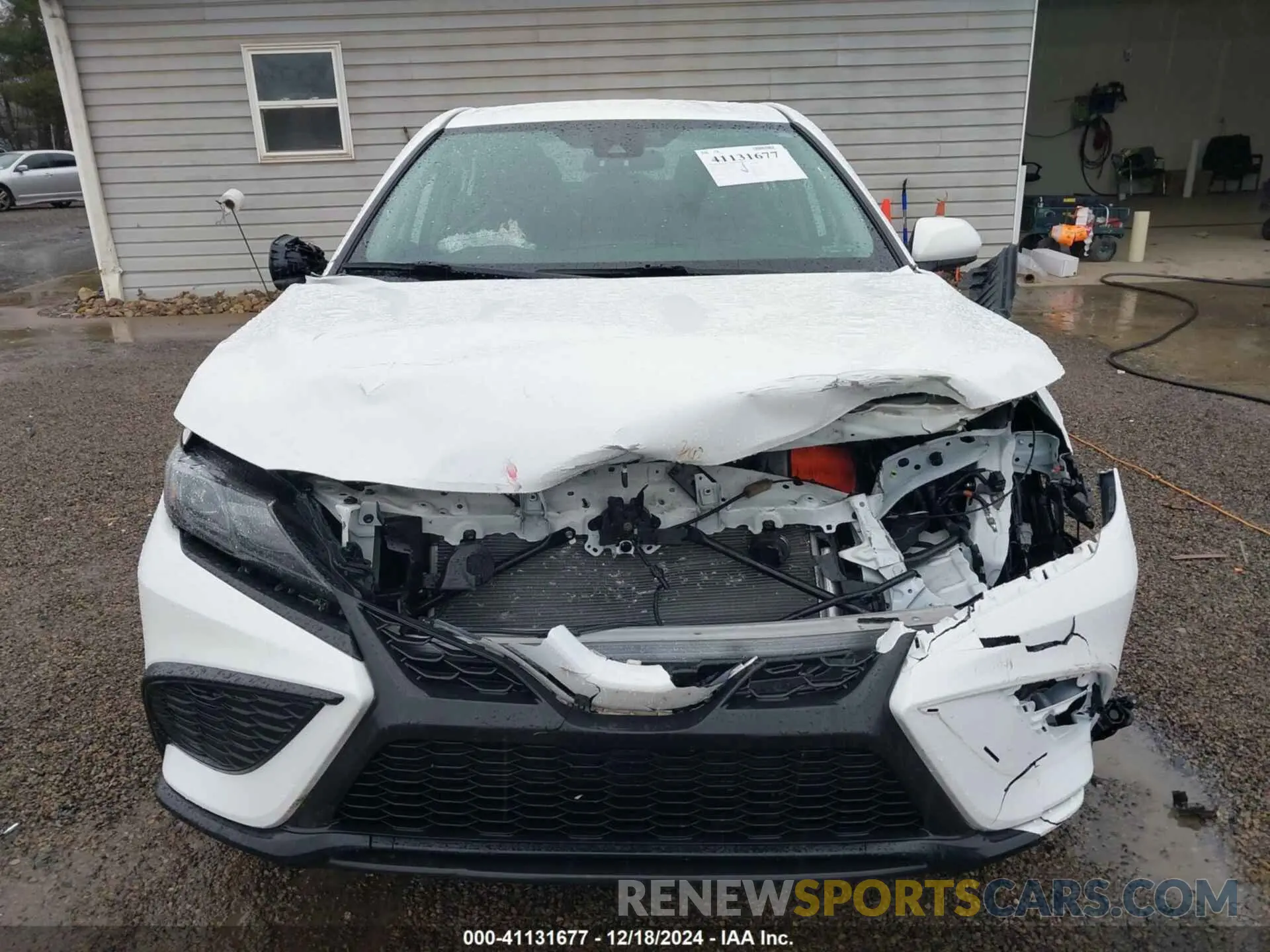 12 Photograph of a damaged car 4T1G11AKXMU435524 TOYOTA CAMRY 2021