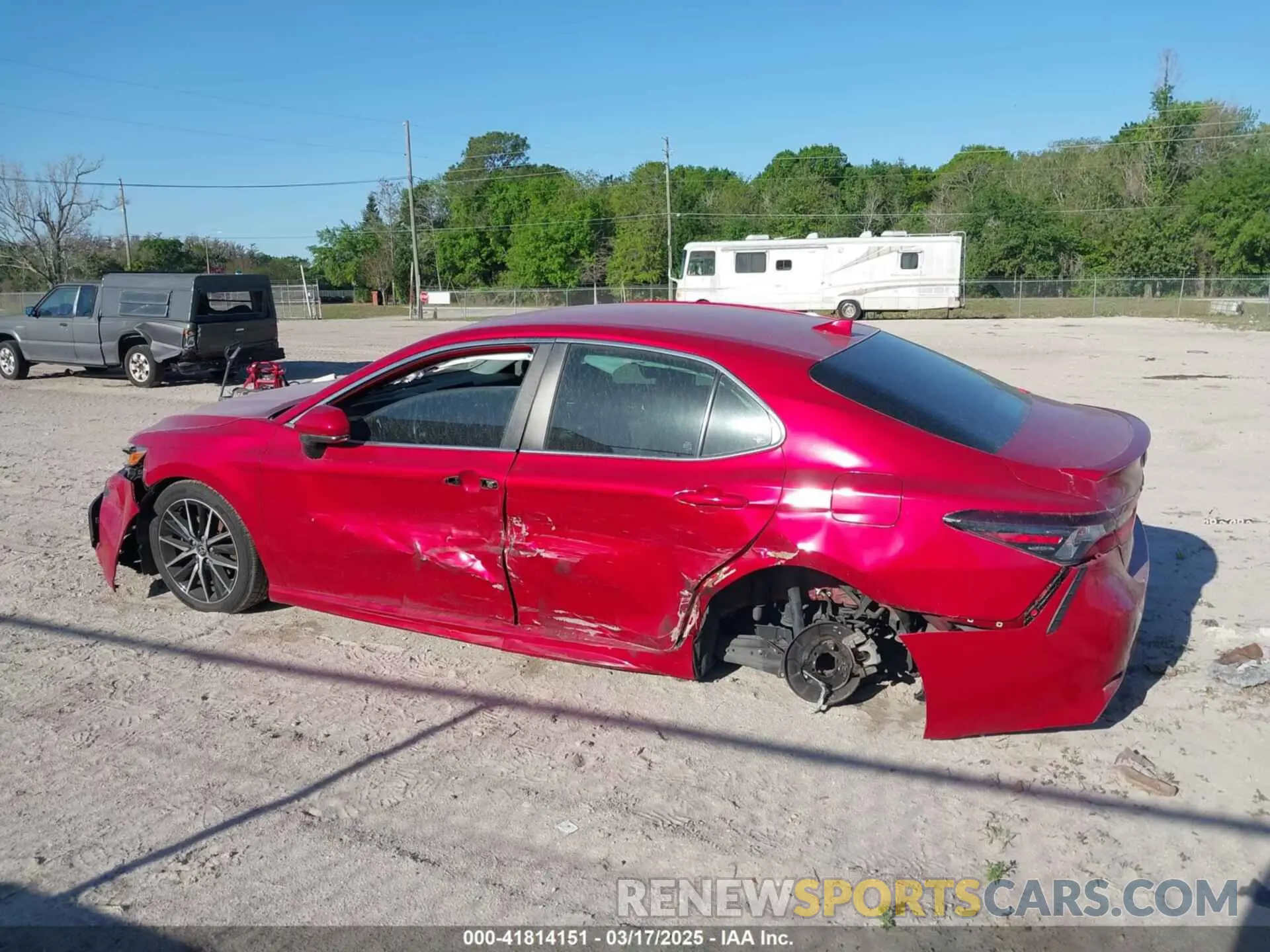 6 Фотография поврежденного автомобиля 4T1G11AKXMU443669 TOYOTA CAMRY 2021