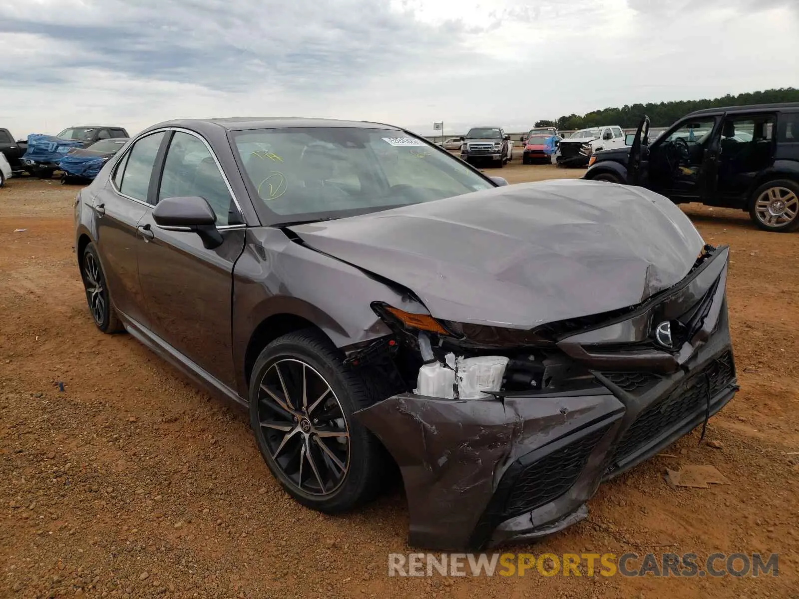 1 Фотография поврежденного автомобиля 4T1G11AKXMU446619 TOYOTA CAMRY 2021