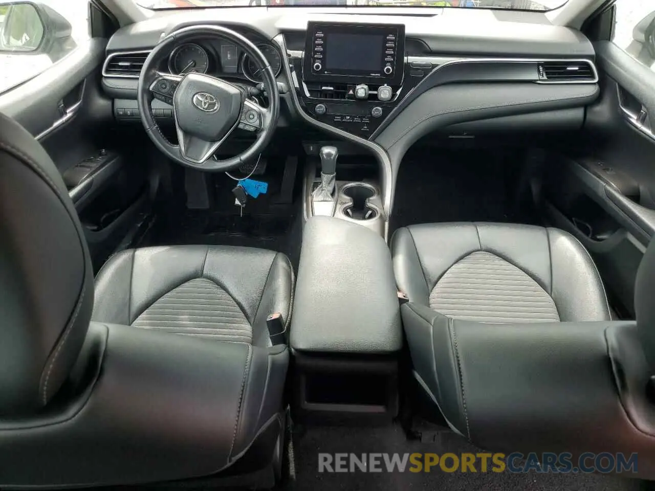 8 Фотография поврежденного автомобиля 4T1G11AKXMU517348 TOYOTA CAMRY 2021