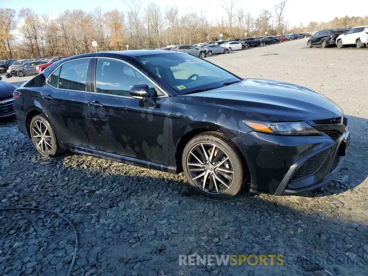 4 Фотография поврежденного автомобиля 4T1G11AKXMU542184 TOYOTA CAMRY 2021