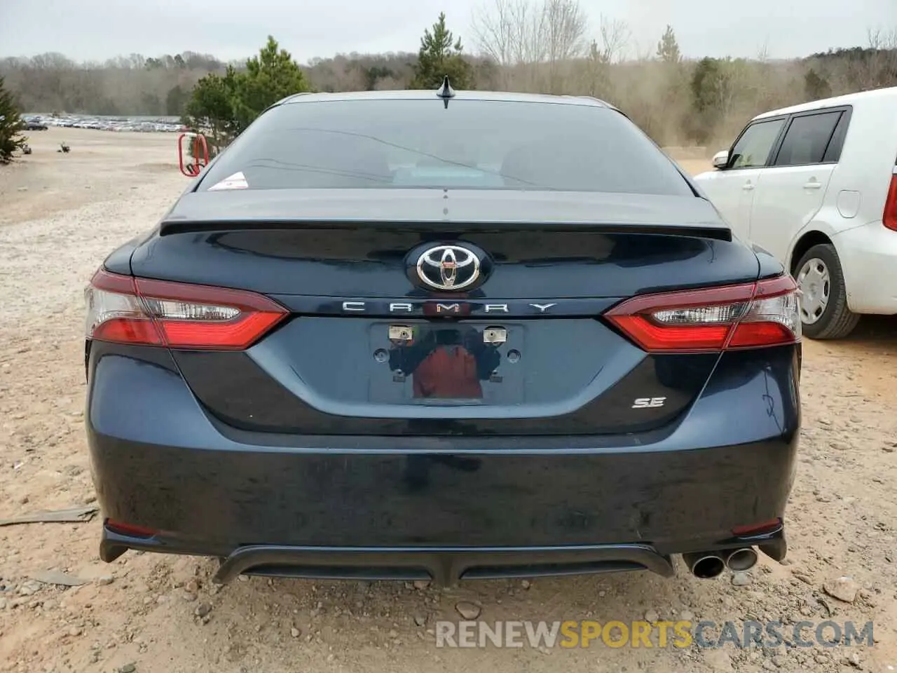 6 Photograph of a damaged car 4T1G11AKXMU614761 TOYOTA CAMRY 2021