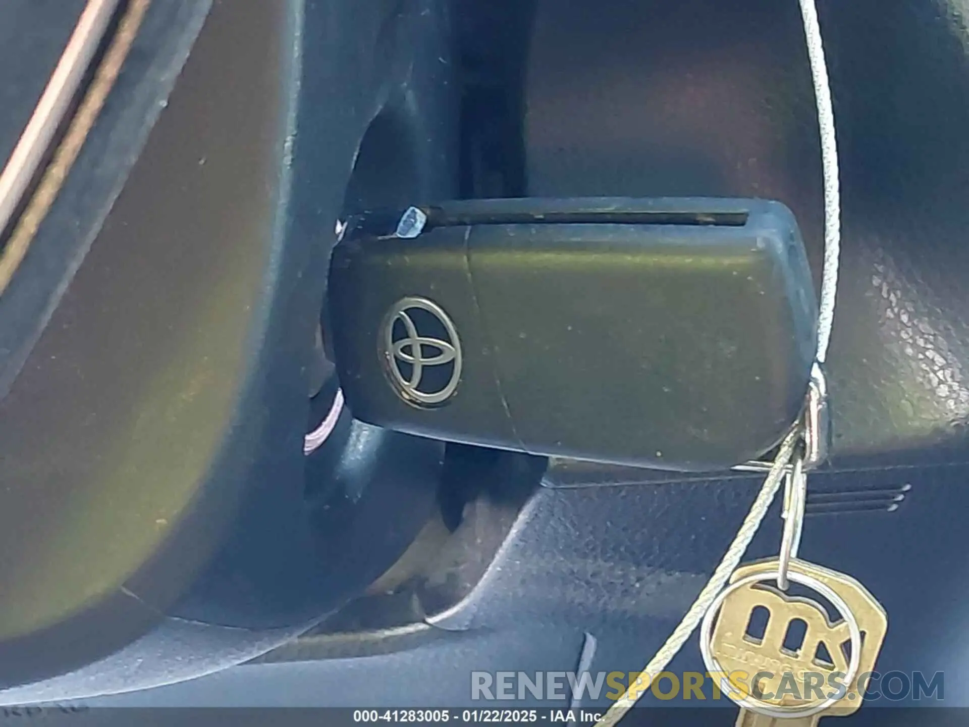 11 Photograph of a damaged car 4T1G11BK0MU021683 TOYOTA CAMRY 2021