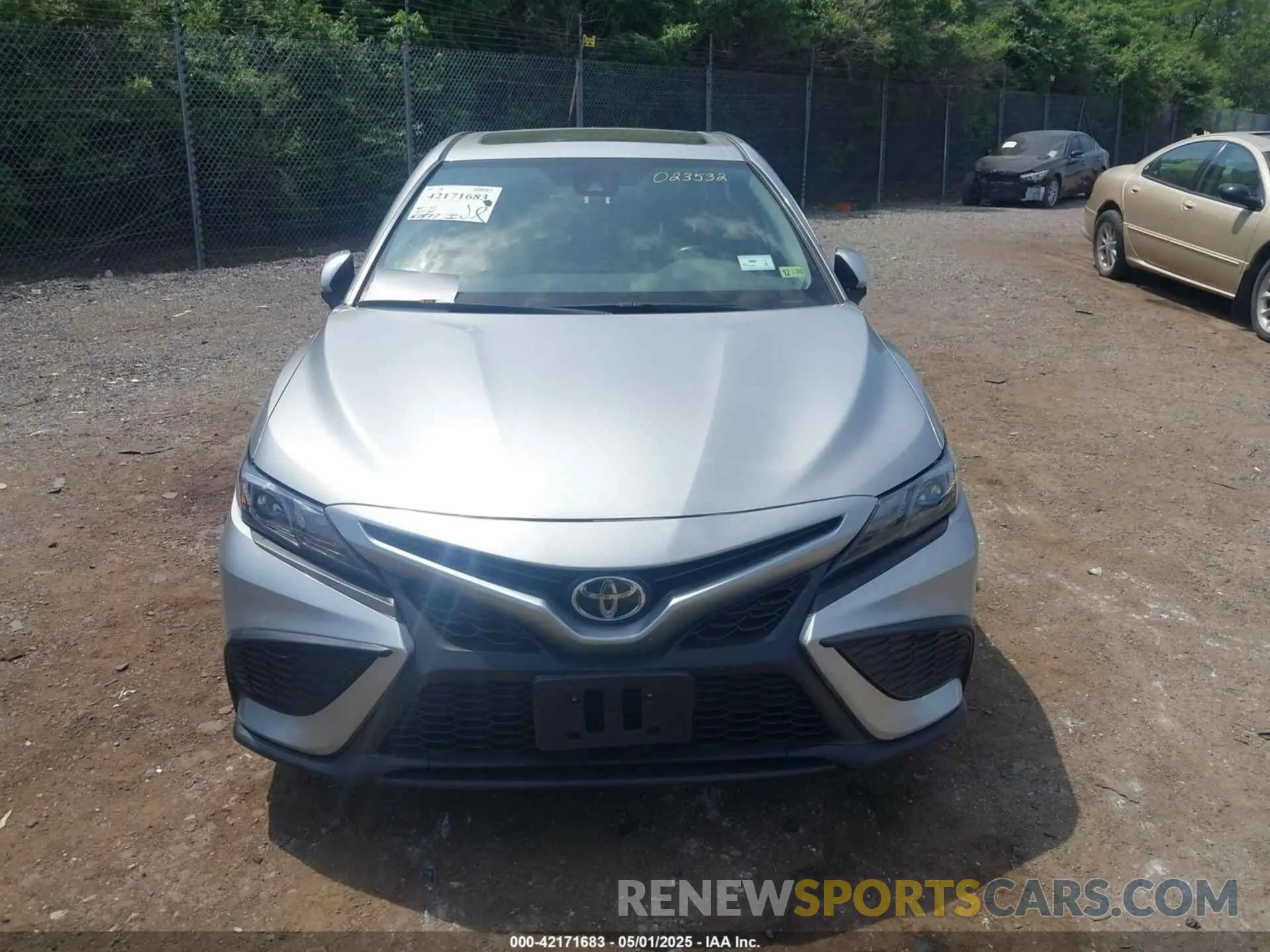 12 Фотография поврежденного автомобиля 4T1G11BK0MU023532 TOYOTA CAMRY 2021