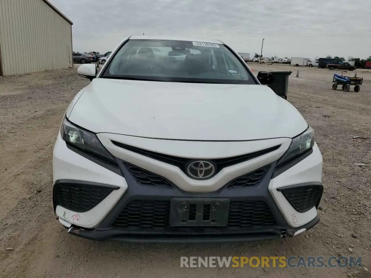 5 Photograph of a damaged car 4T1G11BK2MU020275 TOYOTA CAMRY 2021