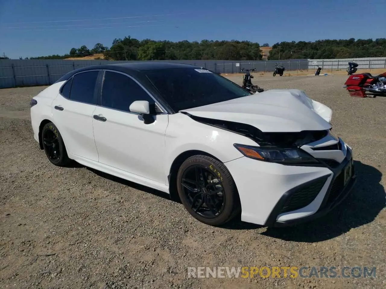 4 Фотография поврежденного автомобиля 4T1G11BK2MU021202 TOYOTA CAMRY 2021