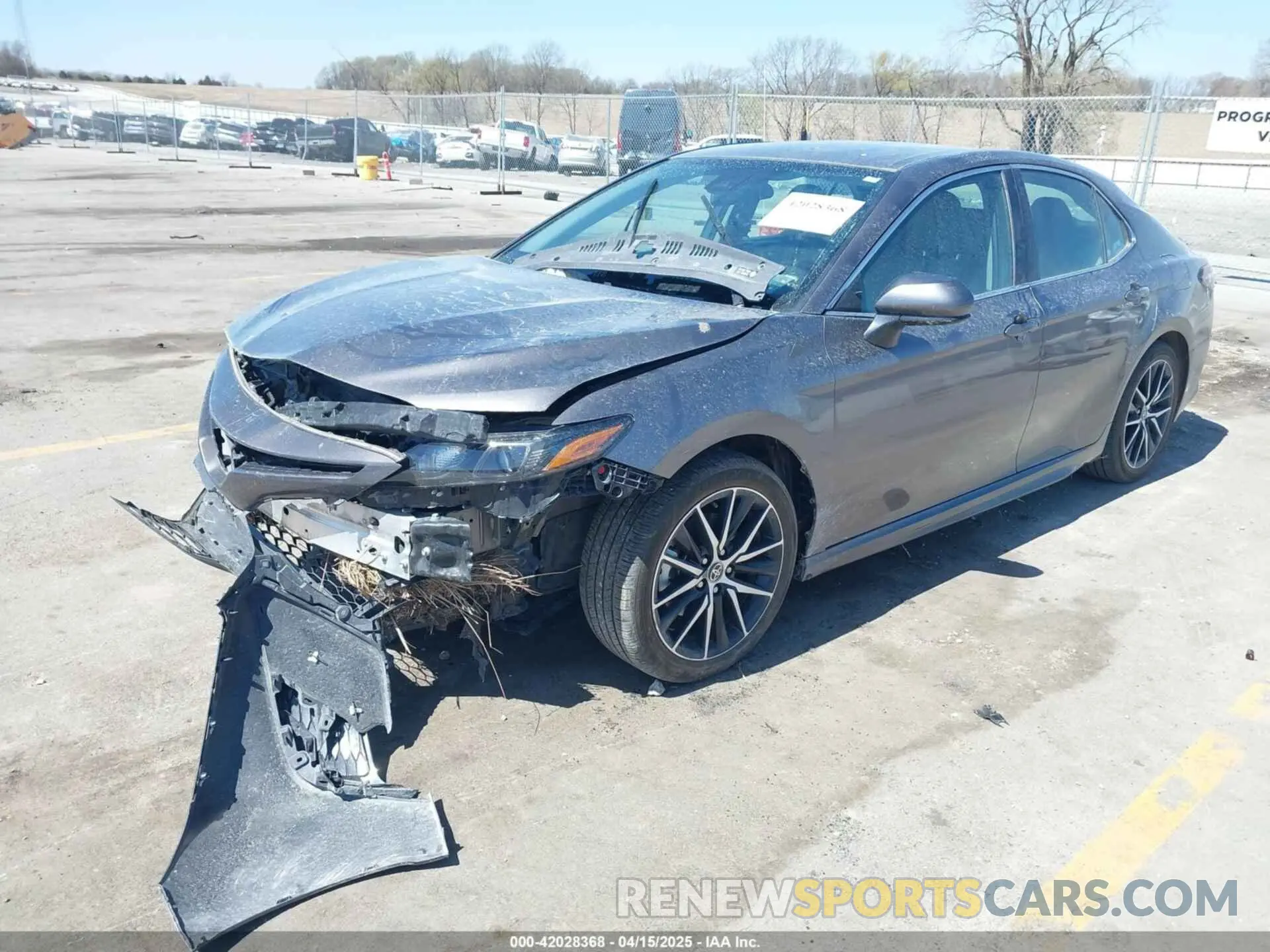 2 Фотография поврежденного автомобиля 4T1G11BK3MU033732 TOYOTA CAMRY 2021