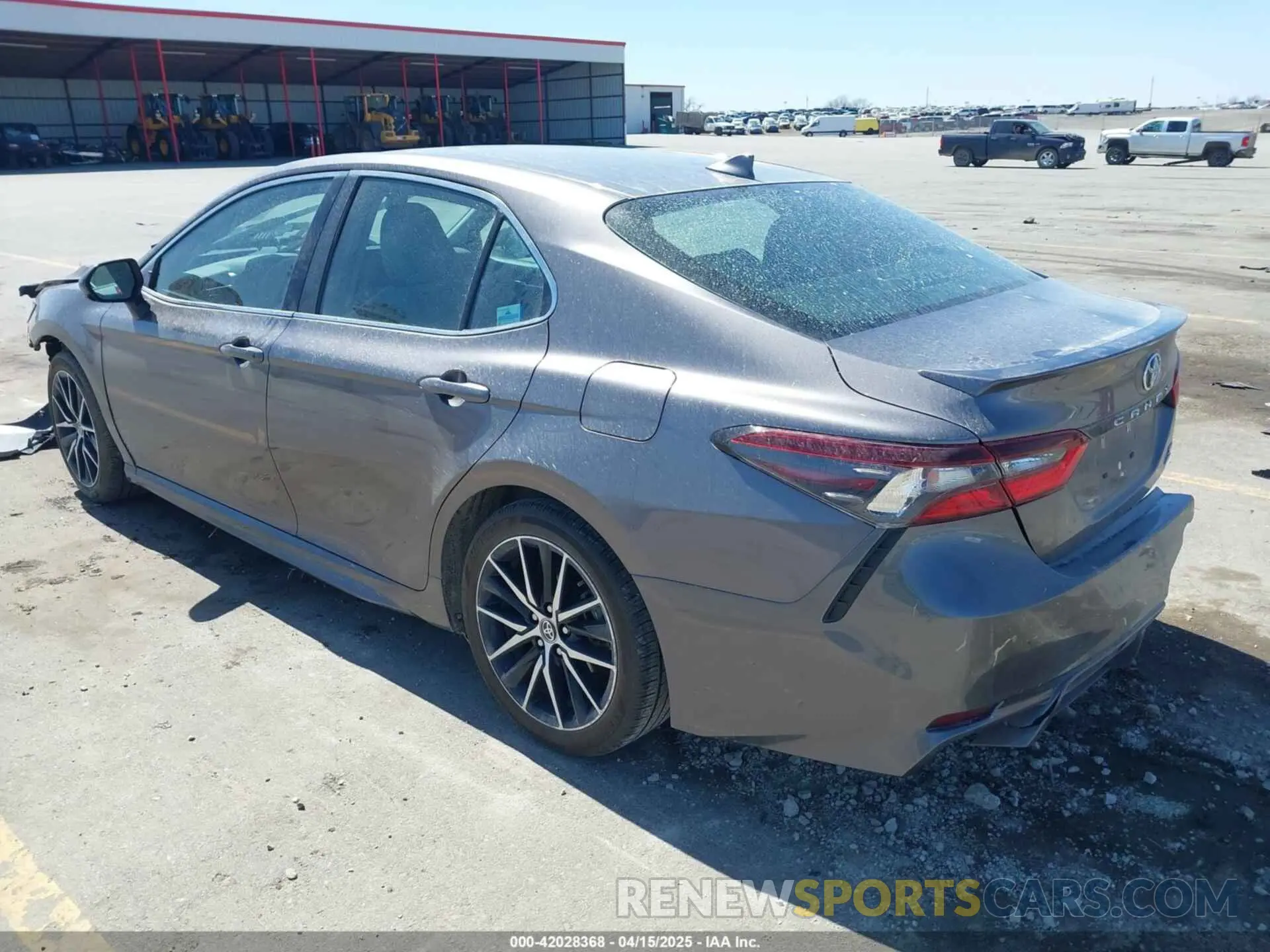 3 Фотография поврежденного автомобиля 4T1G11BK3MU033732 TOYOTA CAMRY 2021