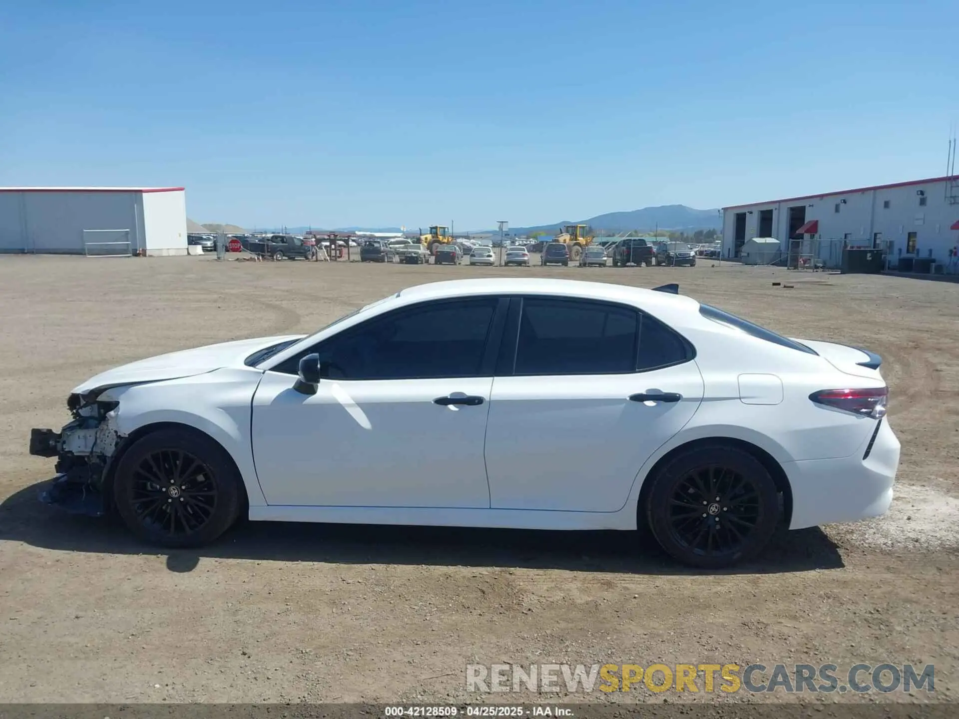 15 Photograph of a damaged car 4T1G11BK5MU020920 TOYOTA CAMRY 2021