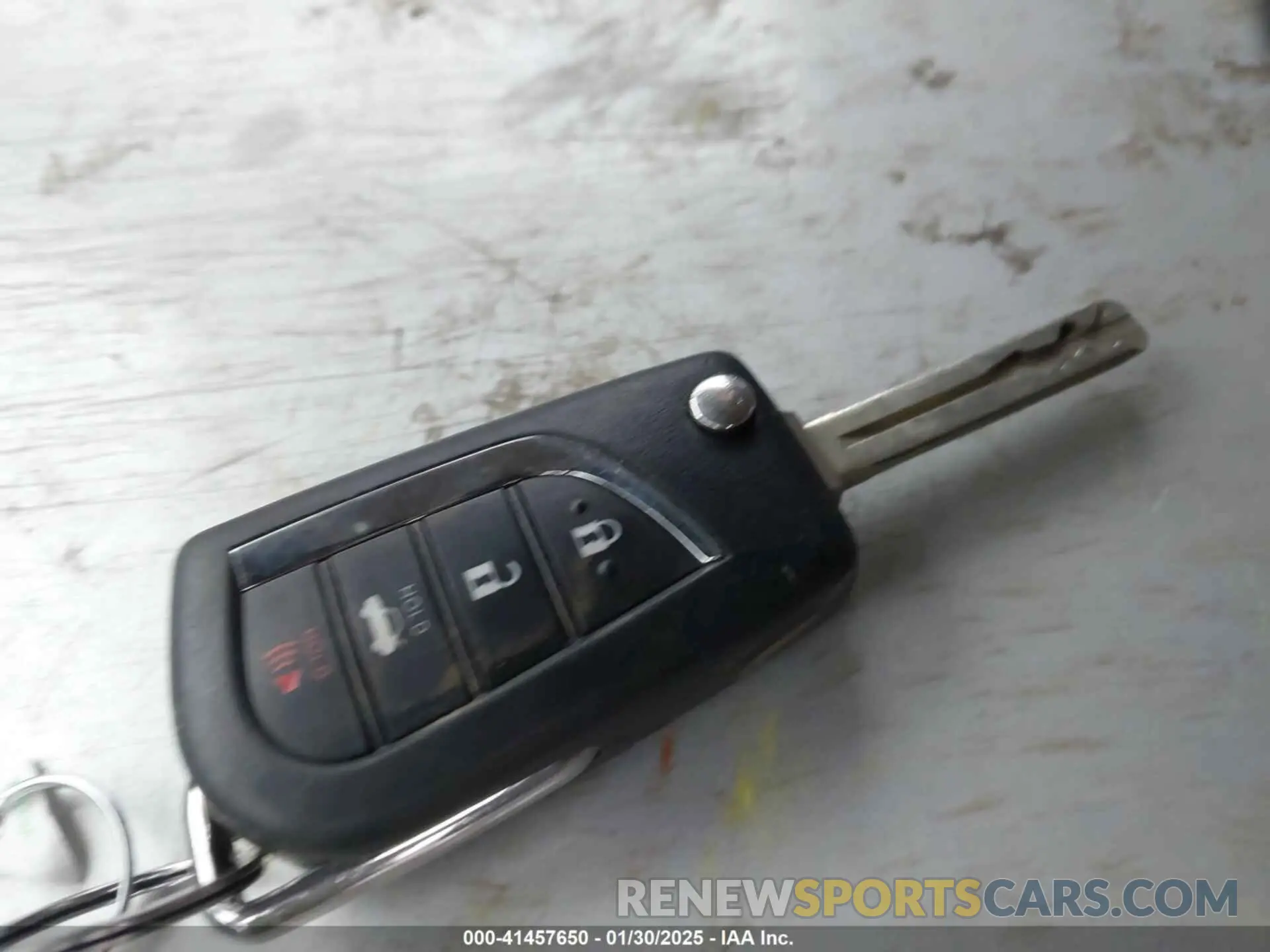 11 Фотография поврежденного автомобиля 4T1G11BK6MU046040 TOYOTA CAMRY 2021
