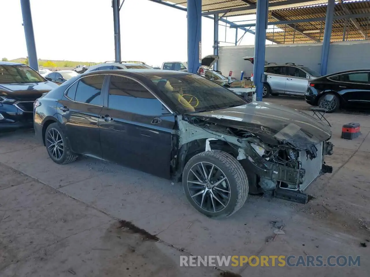 4 Фотография поврежденного автомобиля 4T1G11BK7MU029604 TOYOTA CAMRY 2021