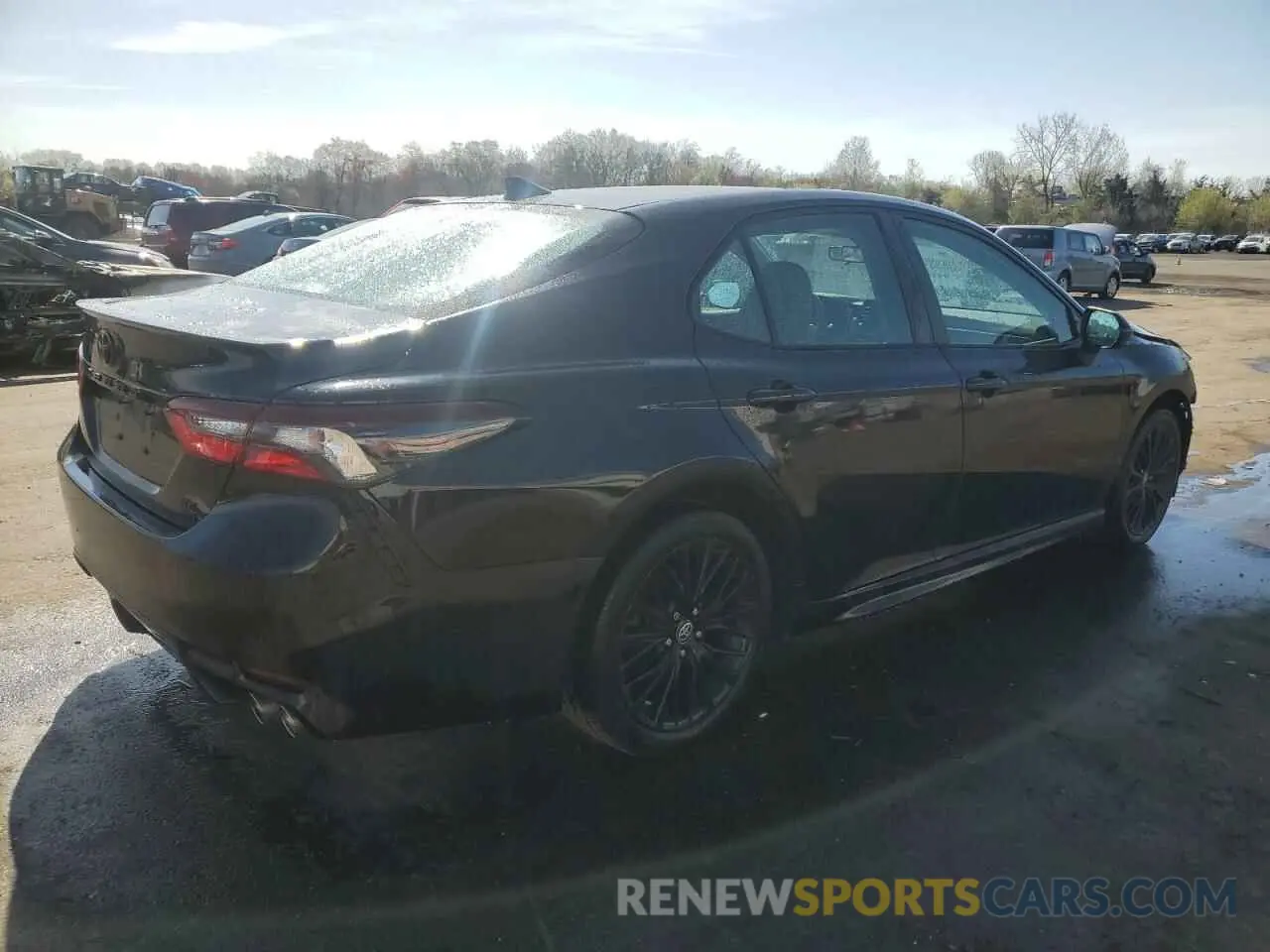 3 Photograph of a damaged car 4T1G11BK8MU031586 TOYOTA CAMRY 2021
