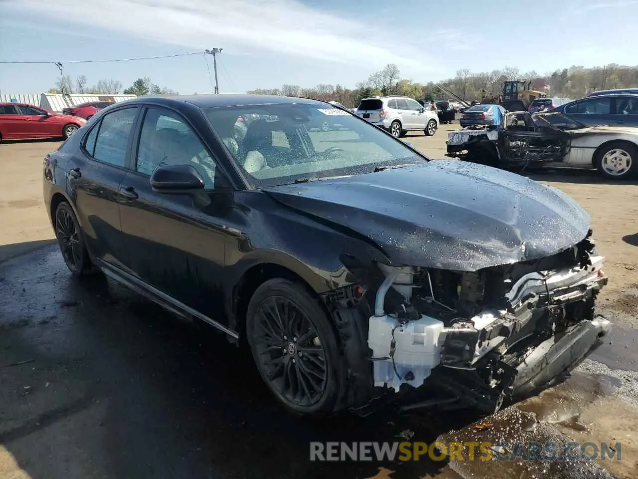 4 Photograph of a damaged car 4T1G11BK8MU031586 TOYOTA CAMRY 2021