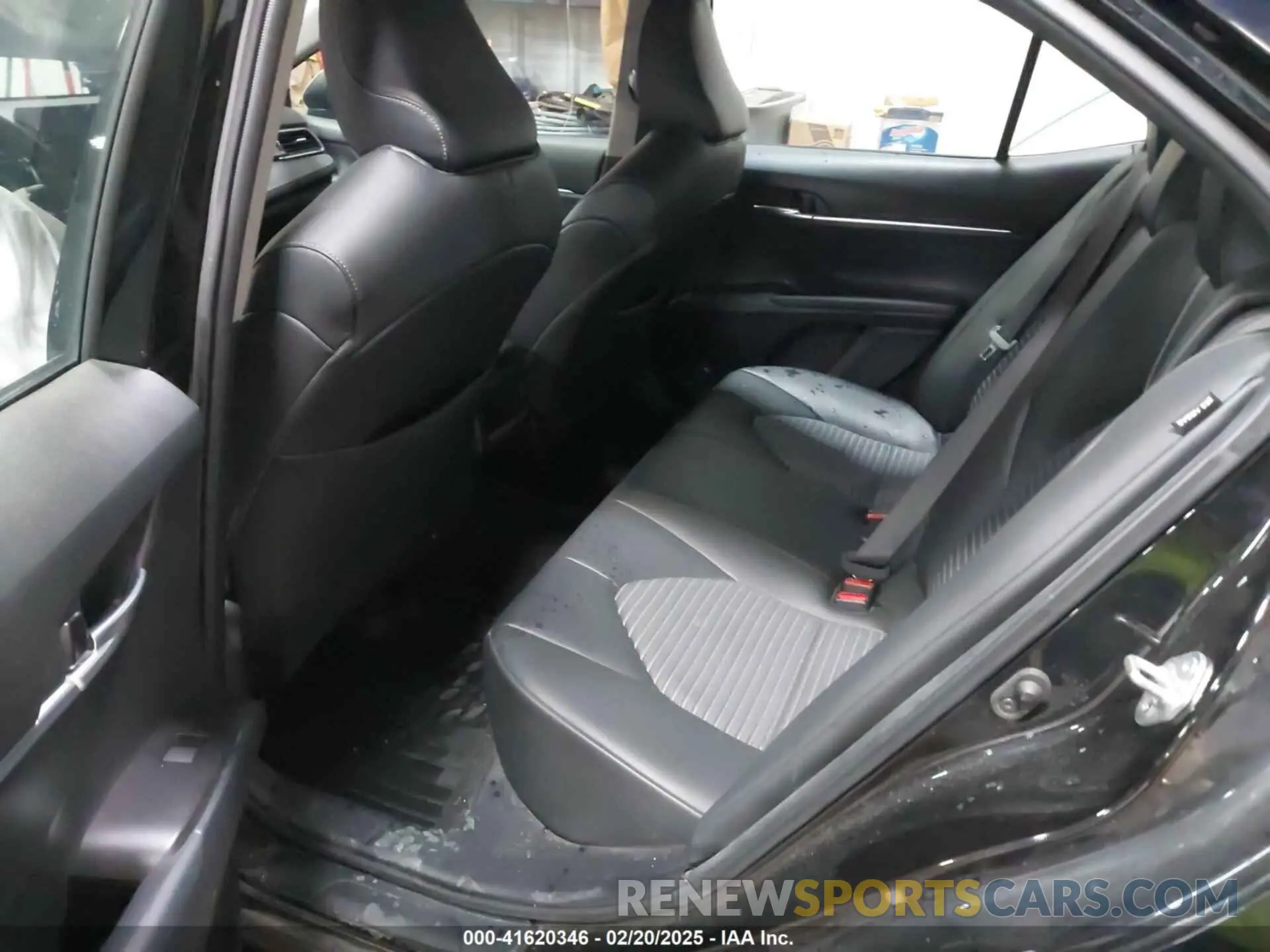 8 Photograph of a damaged car 4T1G11BK9MU039177 TOYOTA CAMRY 2021