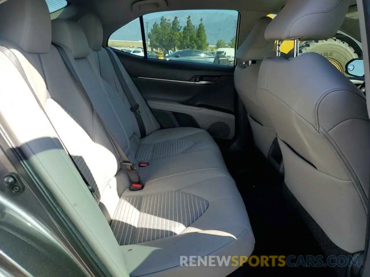 10 Фотография поврежденного автомобиля 4T1G31AK0MU564785 TOYOTA CAMRY 2021