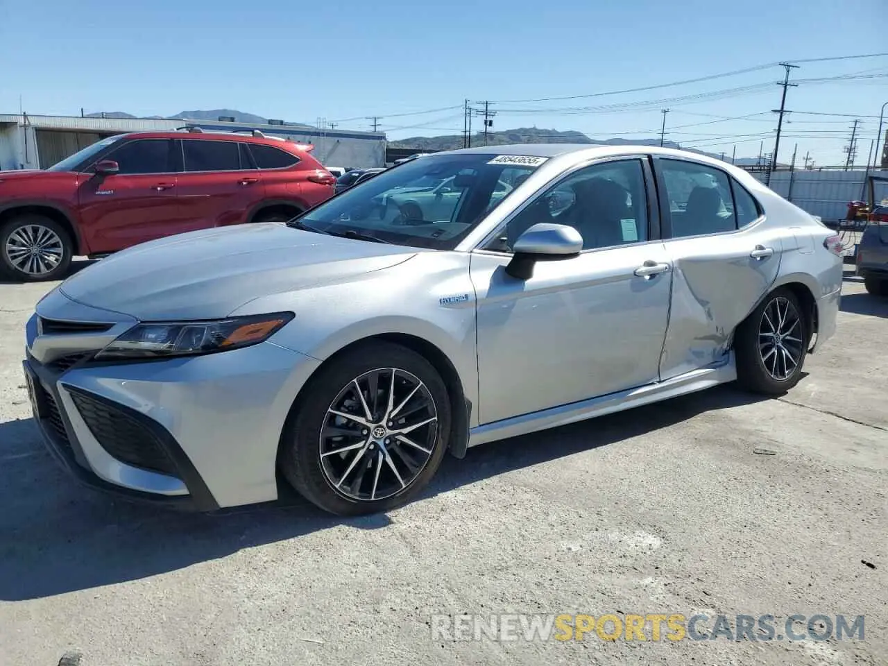 1 Photograph of a damaged car 4T1G31AK1MU555027 TOYOTA CAMRY 2021