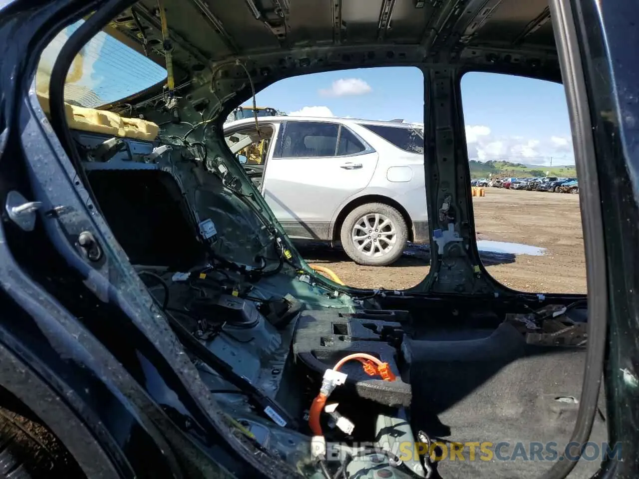10 Photograph of a damaged car 4T1G31AK3MU025089 TOYOTA CAMRY 2021