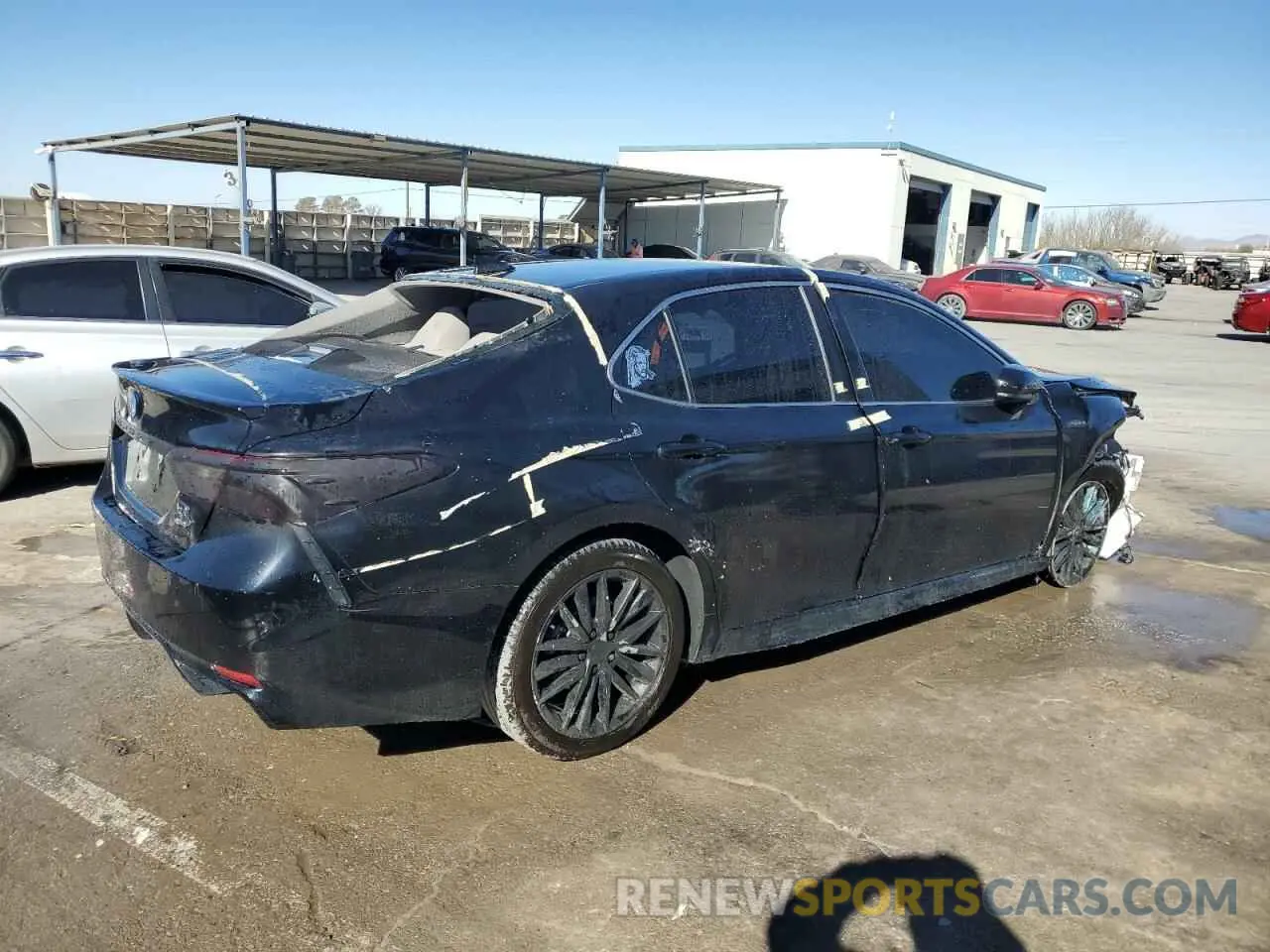 3 Photograph of a damaged car 4T1G31AK3MU031443 TOYOTA CAMRY 2021
