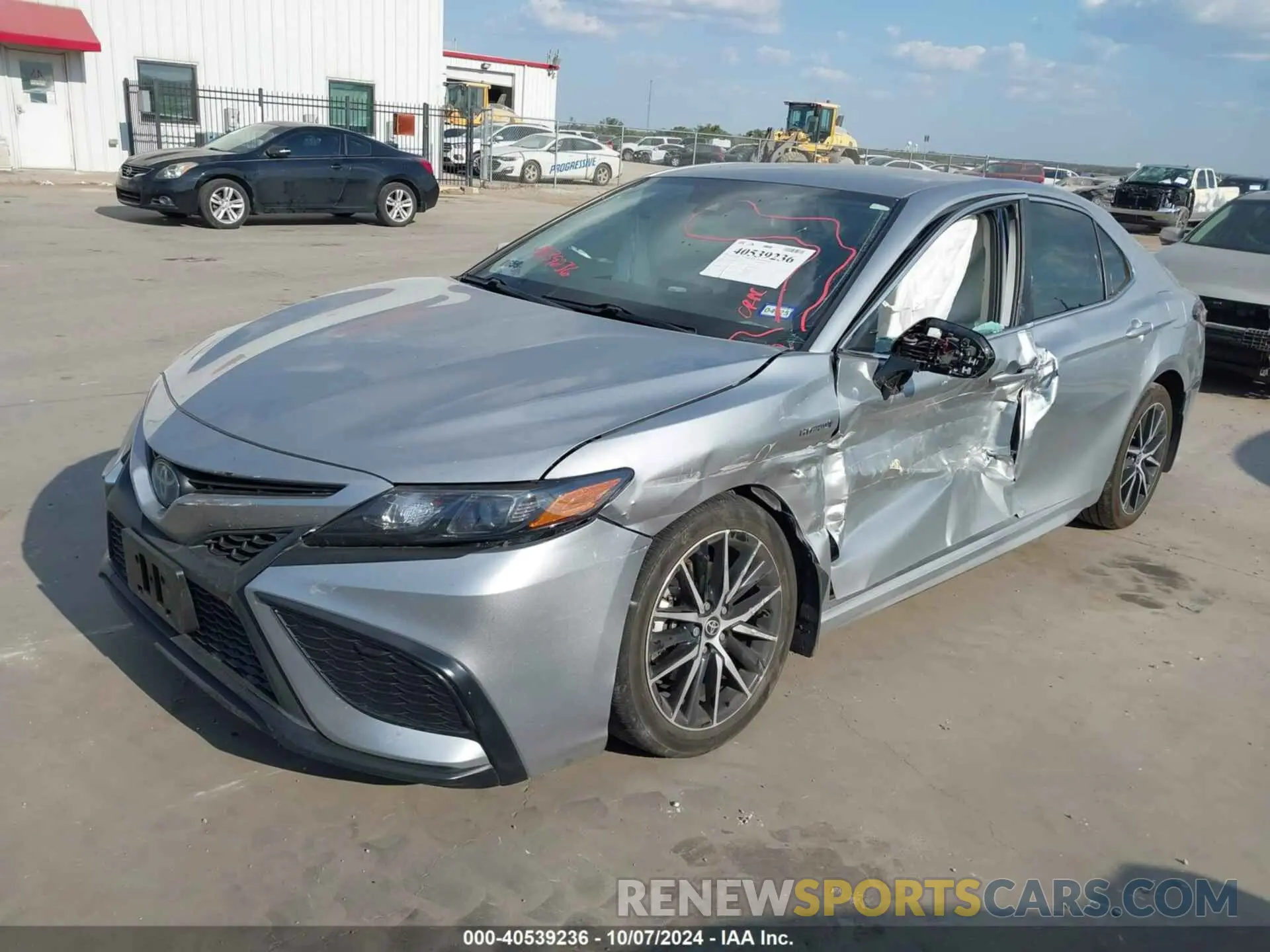 2 Photograph of a damaged car 4T1G31AK7MU560765 TOYOTA CAMRY 2021