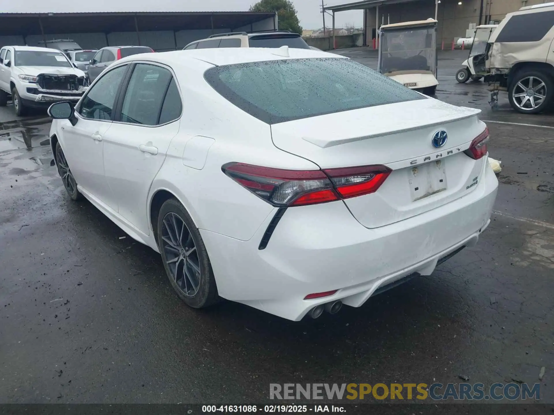 3 Фотография поврежденного автомобиля 4T1G31AKXMU024571 TOYOTA CAMRY 2021