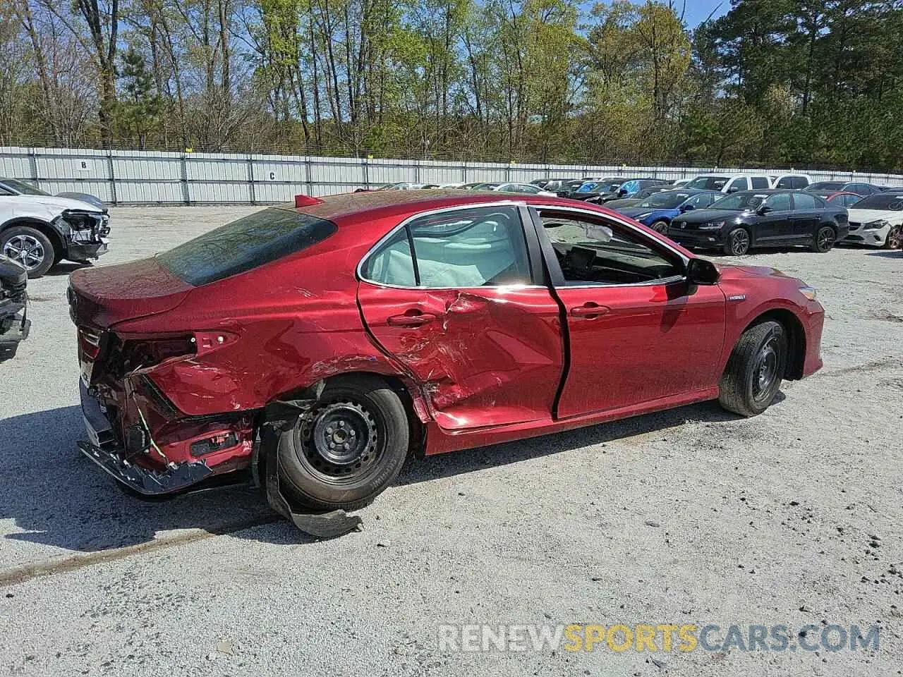 3 Photograph of a damaged car 4T1H31AK0MU026740 TOYOTA CAMRY 2021