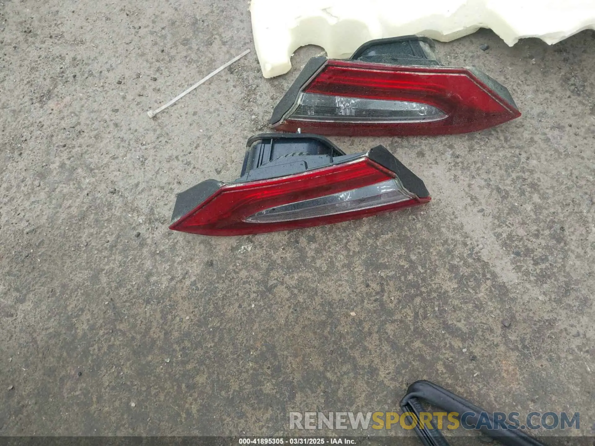 12 Фотография поврежденного автомобиля 4T1H31AK2MU558250 TOYOTA CAMRY 2021