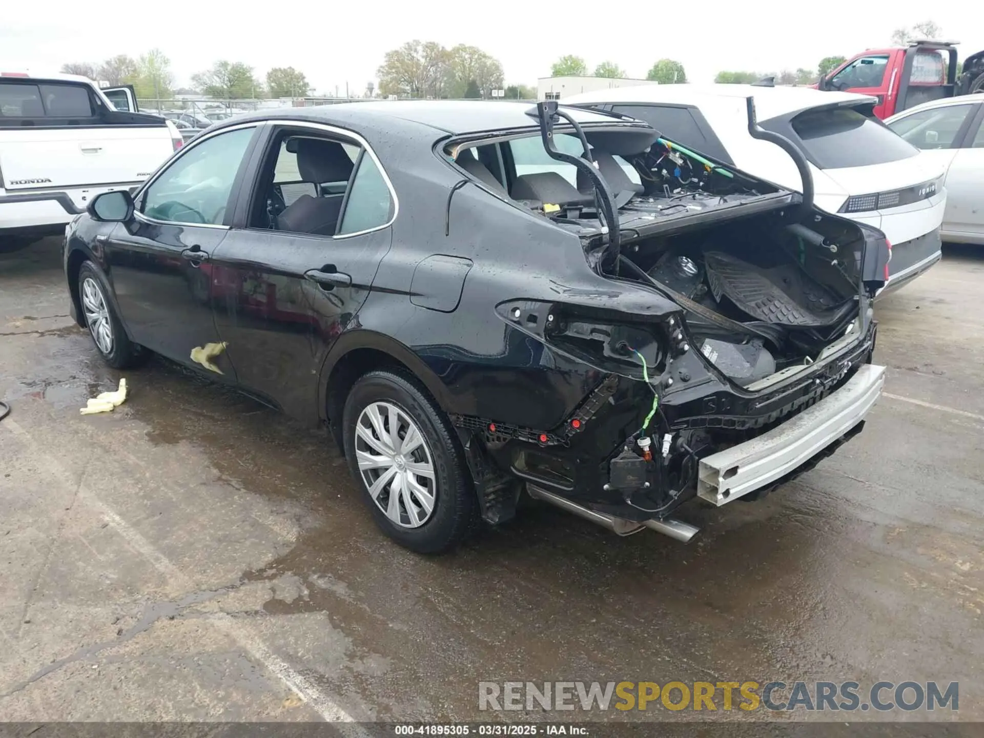 3 Фотография поврежденного автомобиля 4T1H31AK2MU558250 TOYOTA CAMRY 2021