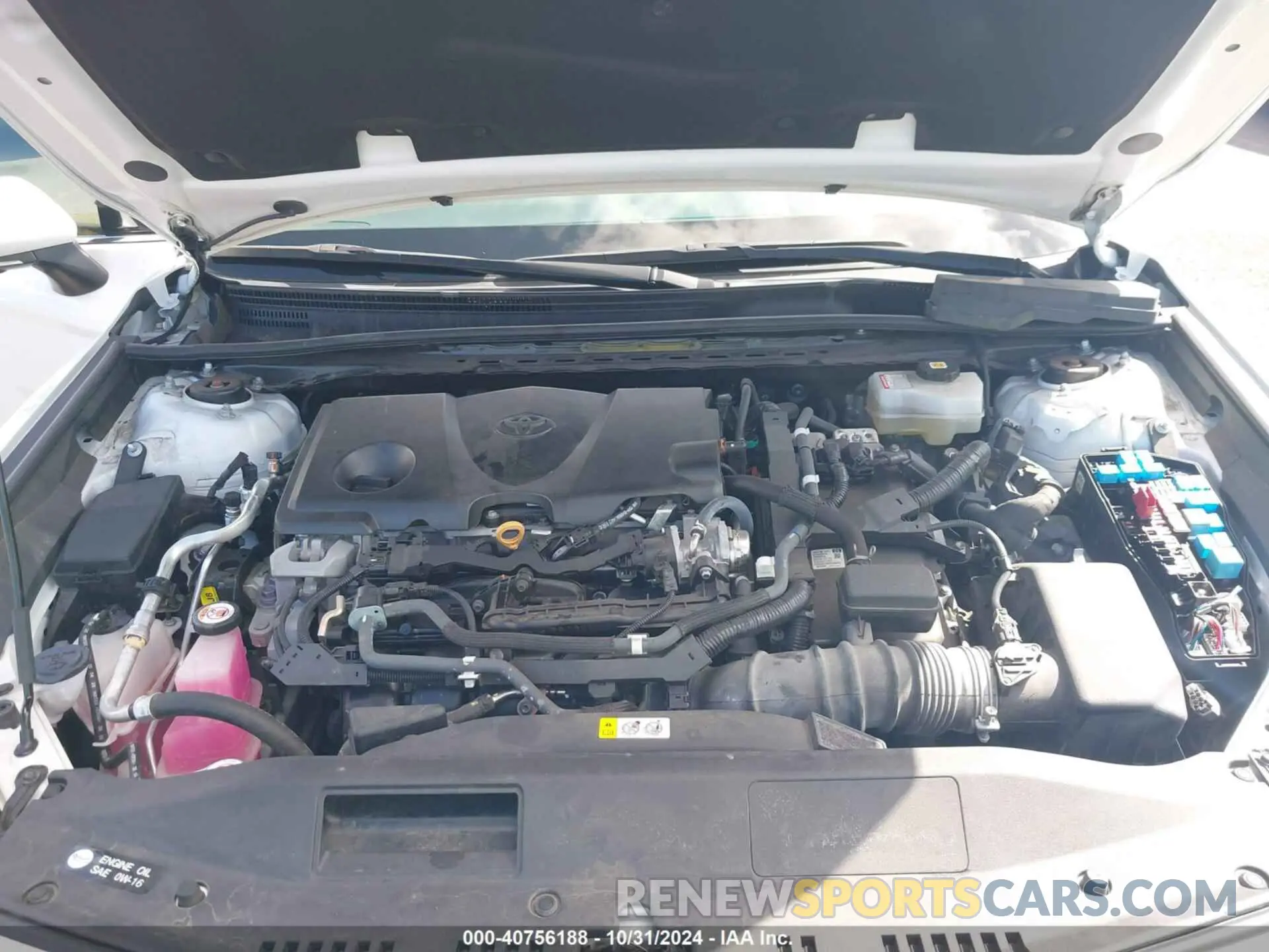 10 Photograph of a damaged car 4T1K31AK0MU554090 TOYOTA CAMRY 2021