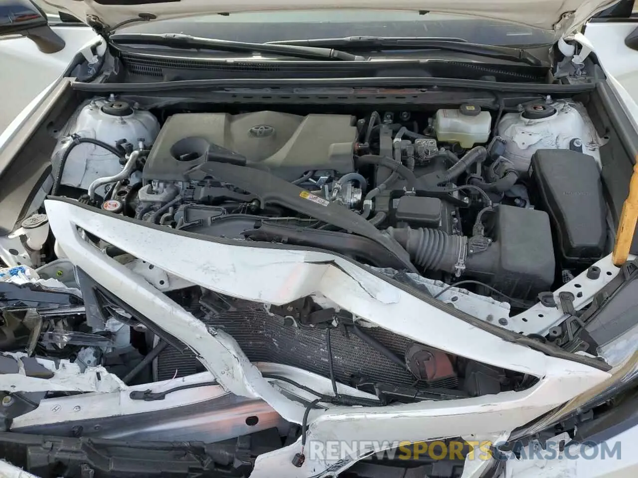 11 Photograph of a damaged car 4T1K31AK6MU030488 TOYOTA CAMRY 2021