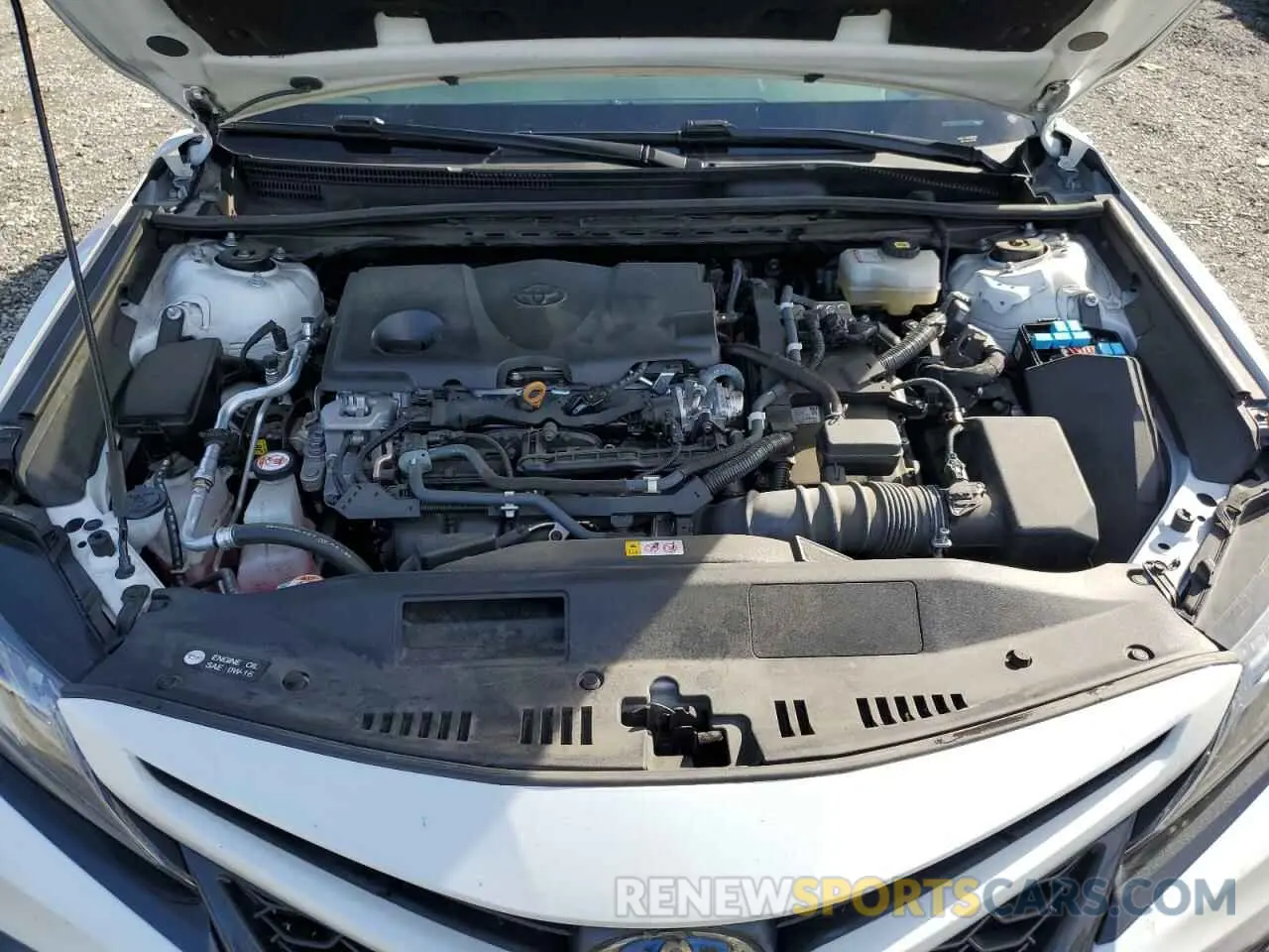 11 Photograph of a damaged car 4T1K31AK9MU549051 TOYOTA CAMRY 2021