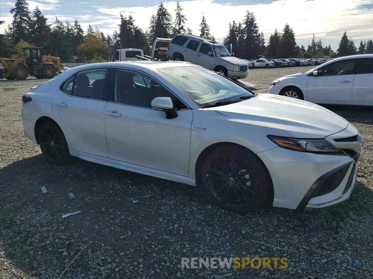 4 Photograph of a damaged car 4T1K31AK9MU549051 TOYOTA CAMRY 2021