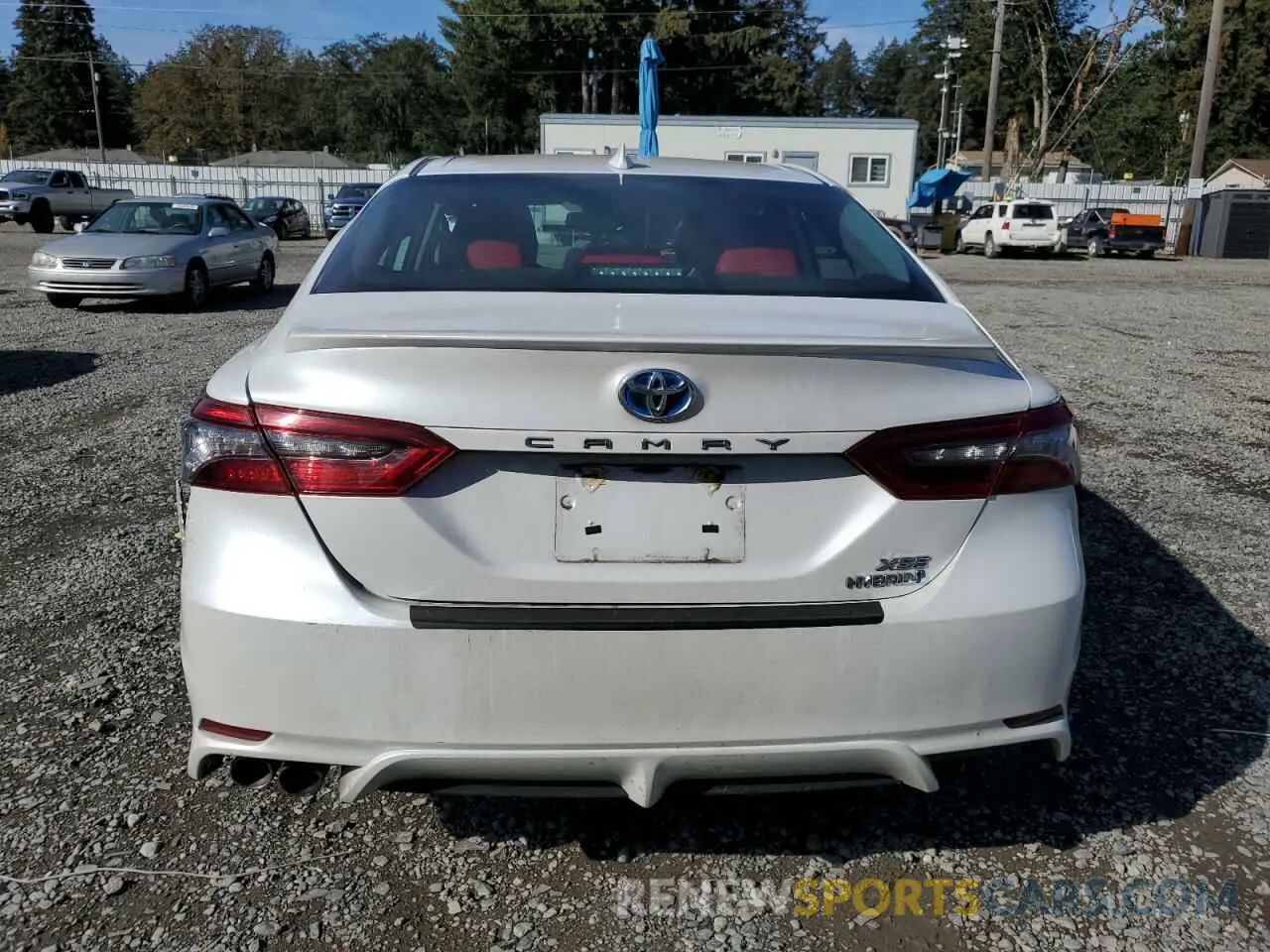 6 Photograph of a damaged car 4T1K31AK9MU549051 TOYOTA CAMRY 2021