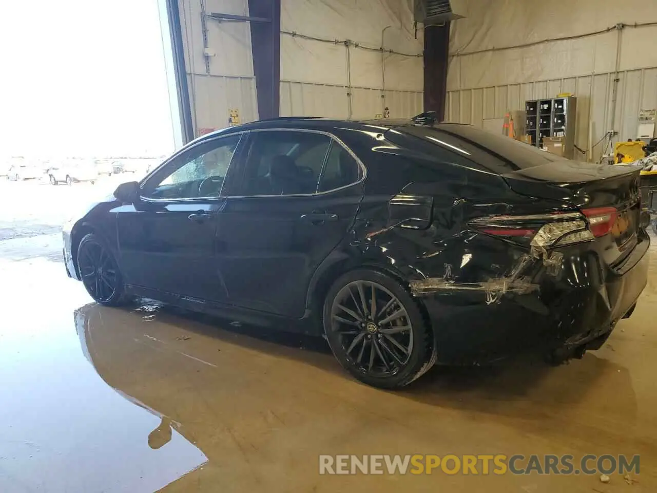 2 Photograph of a damaged car 4T1K61AK0MU408666 TOYOTA CAMRY 2021