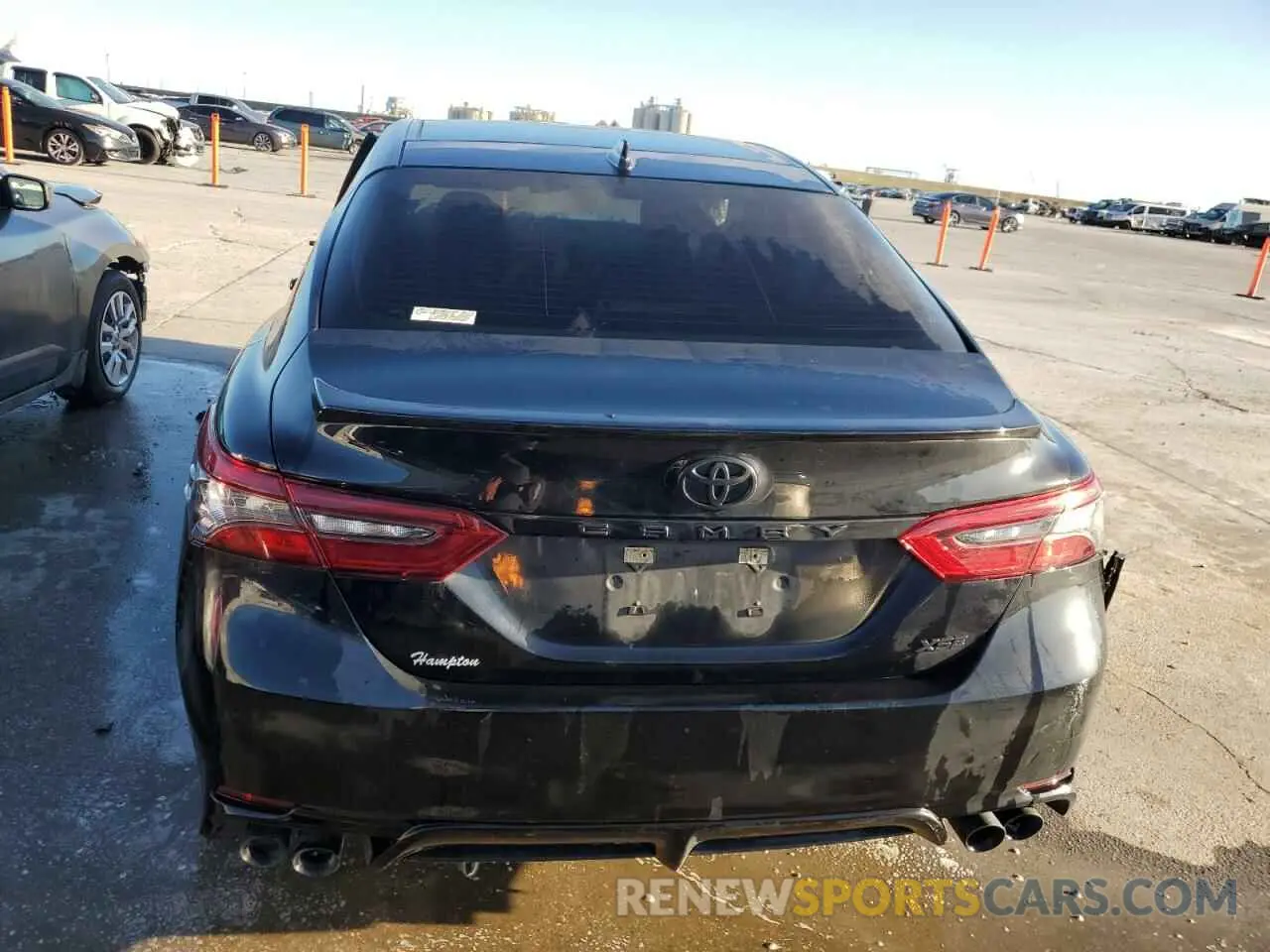 6 Photograph of a damaged car 4T1K61AK0MU612061 TOYOTA CAMRY 2021