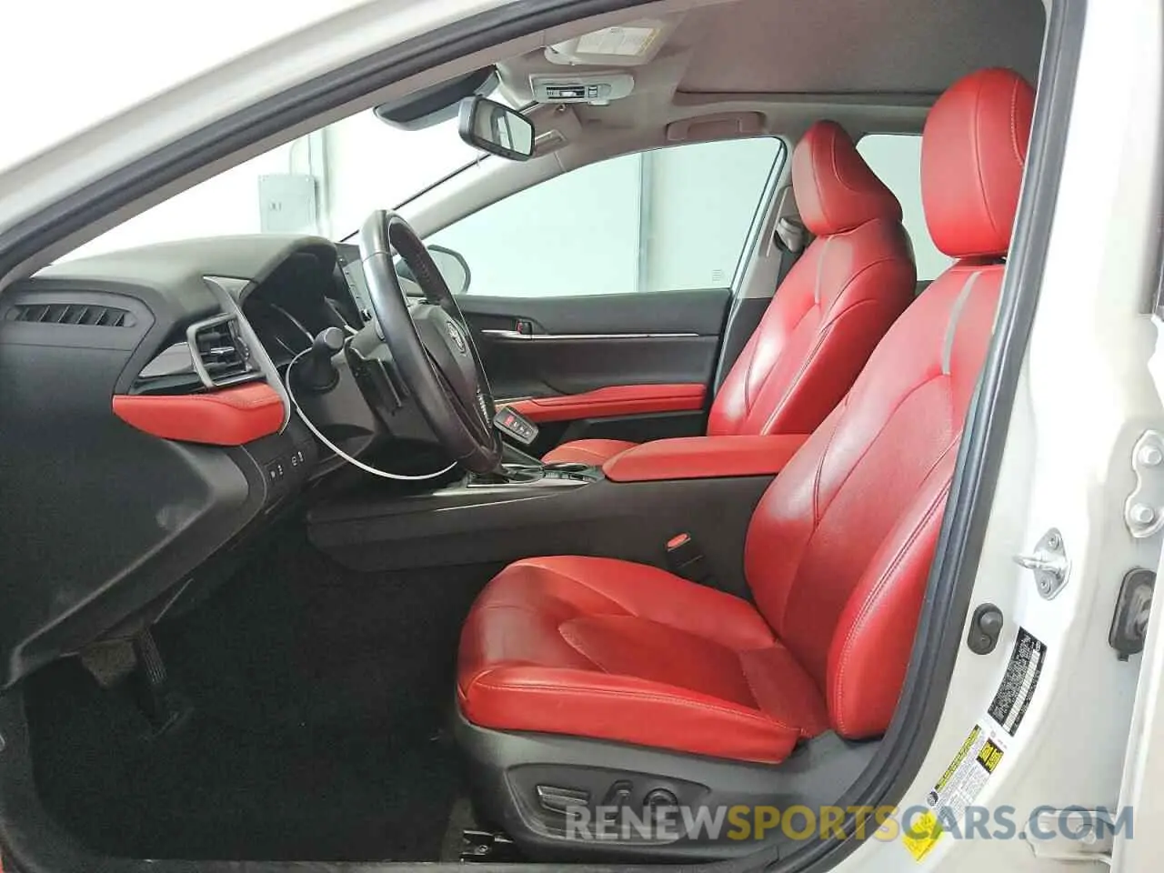7 Фотография поврежденного автомобиля 4T1K61AK1MU532879 TOYOTA CAMRY 2021
