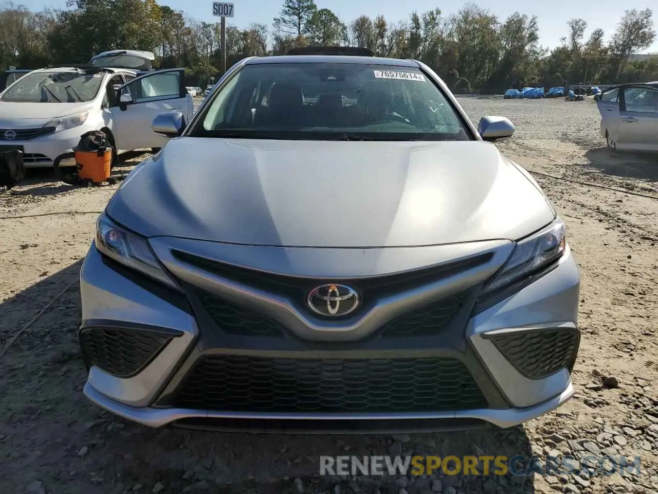 5 Photograph of a damaged car 4T1K61AK1MU561816 TOYOTA CAMRY 2021