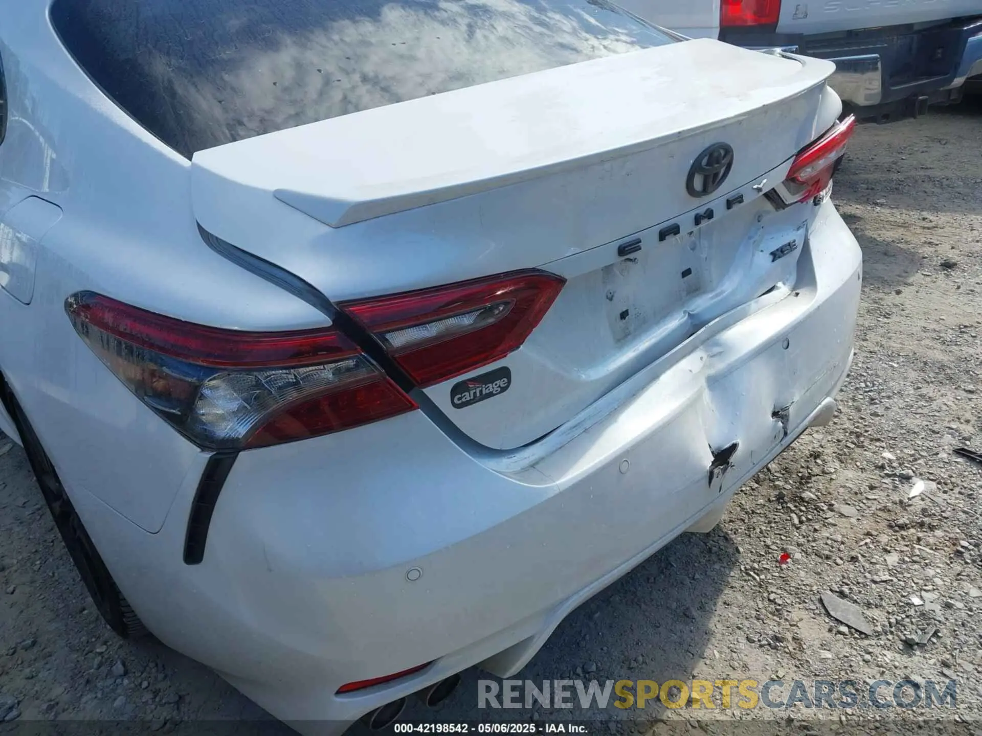 6 Photograph of a damaged car 4T1K61AK1MU590961 TOYOTA CAMRY 2021